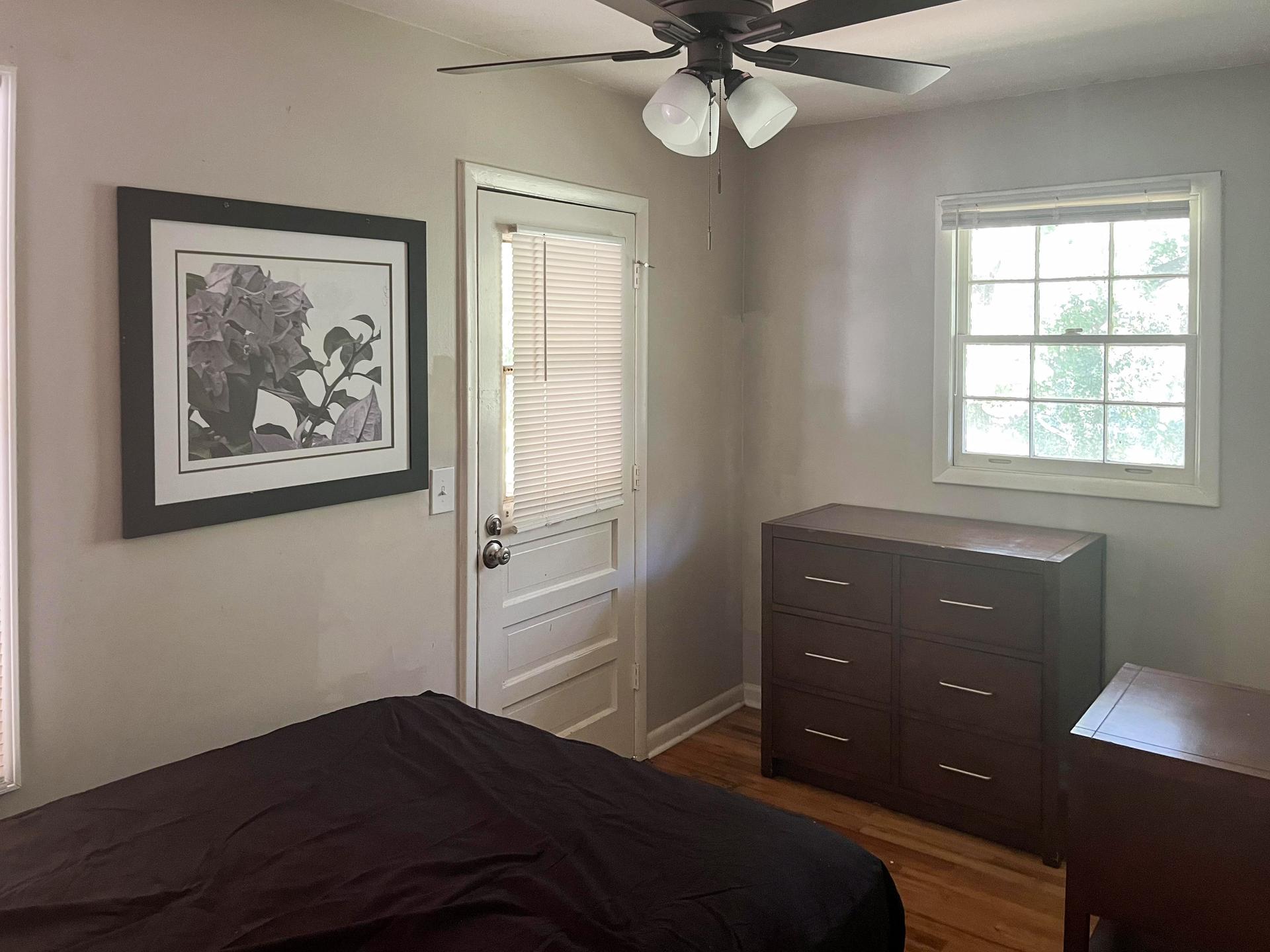 bedroom, detected:bed, ceiling fan, window blind