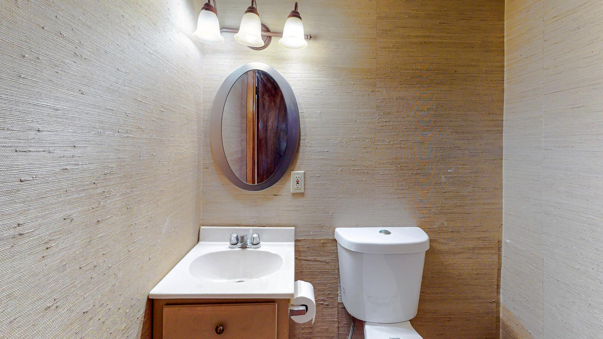 Bathroom(s)