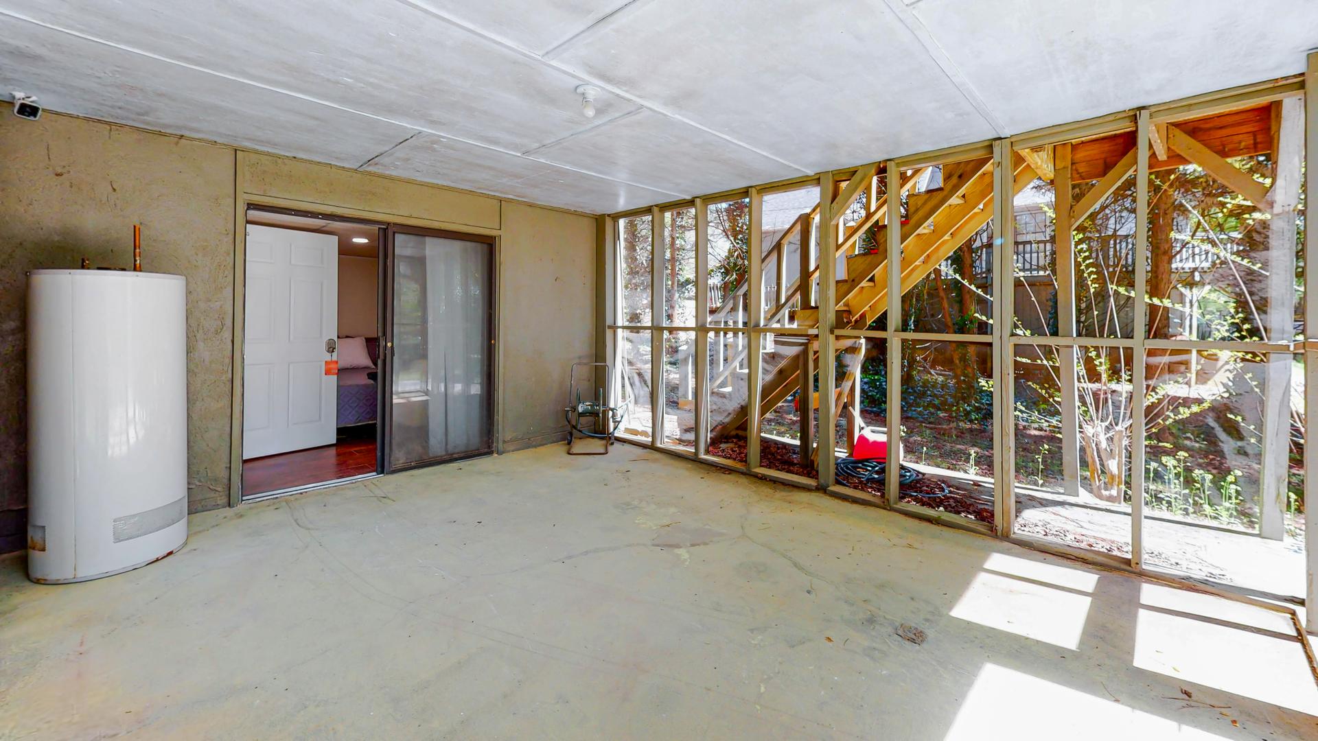 Common spaces including the kitchen