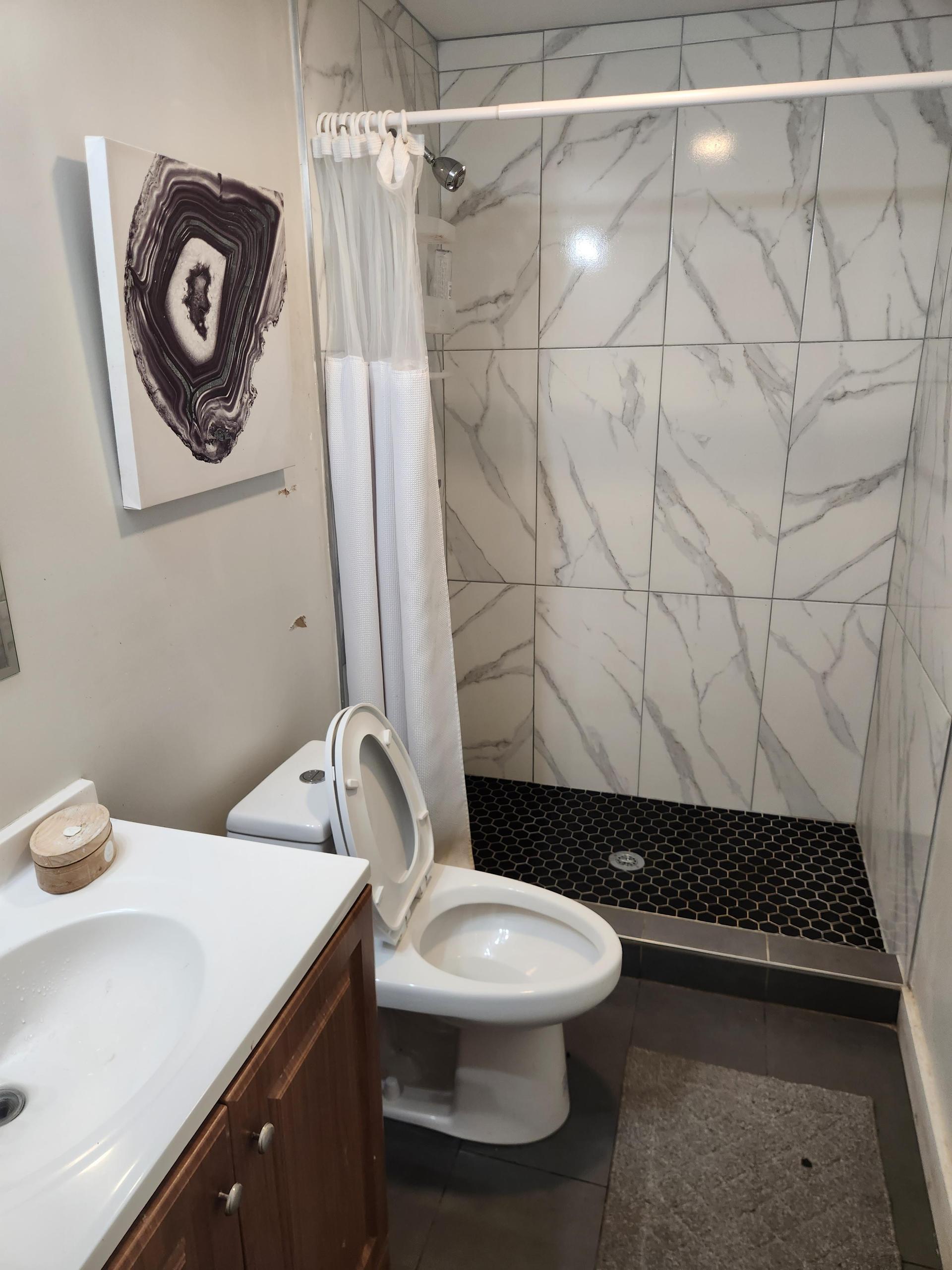 Room shares an upgraded bath
