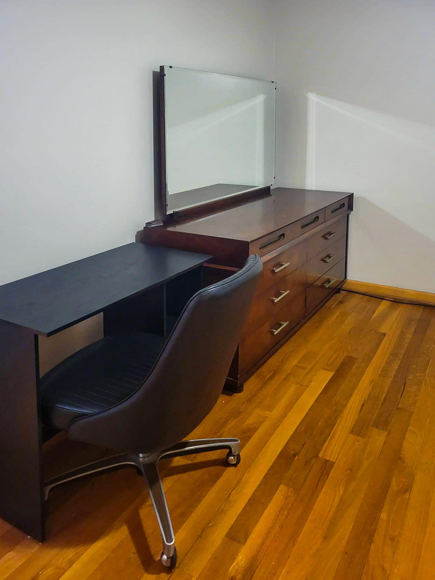 bedroom, detected: