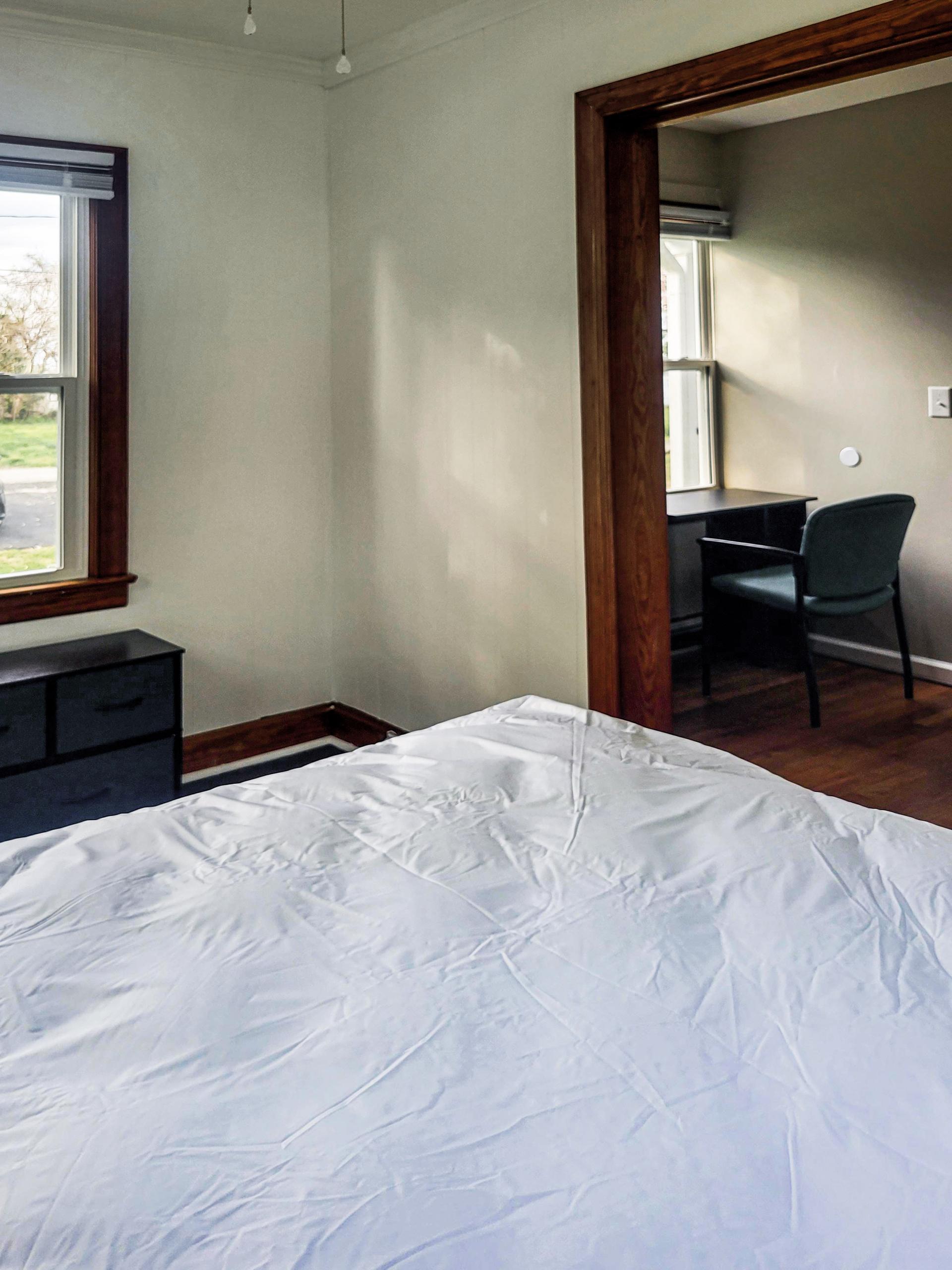 bedroom, detected: bed