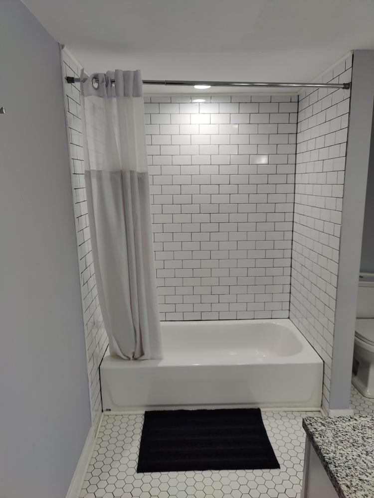 Bathroom(s)