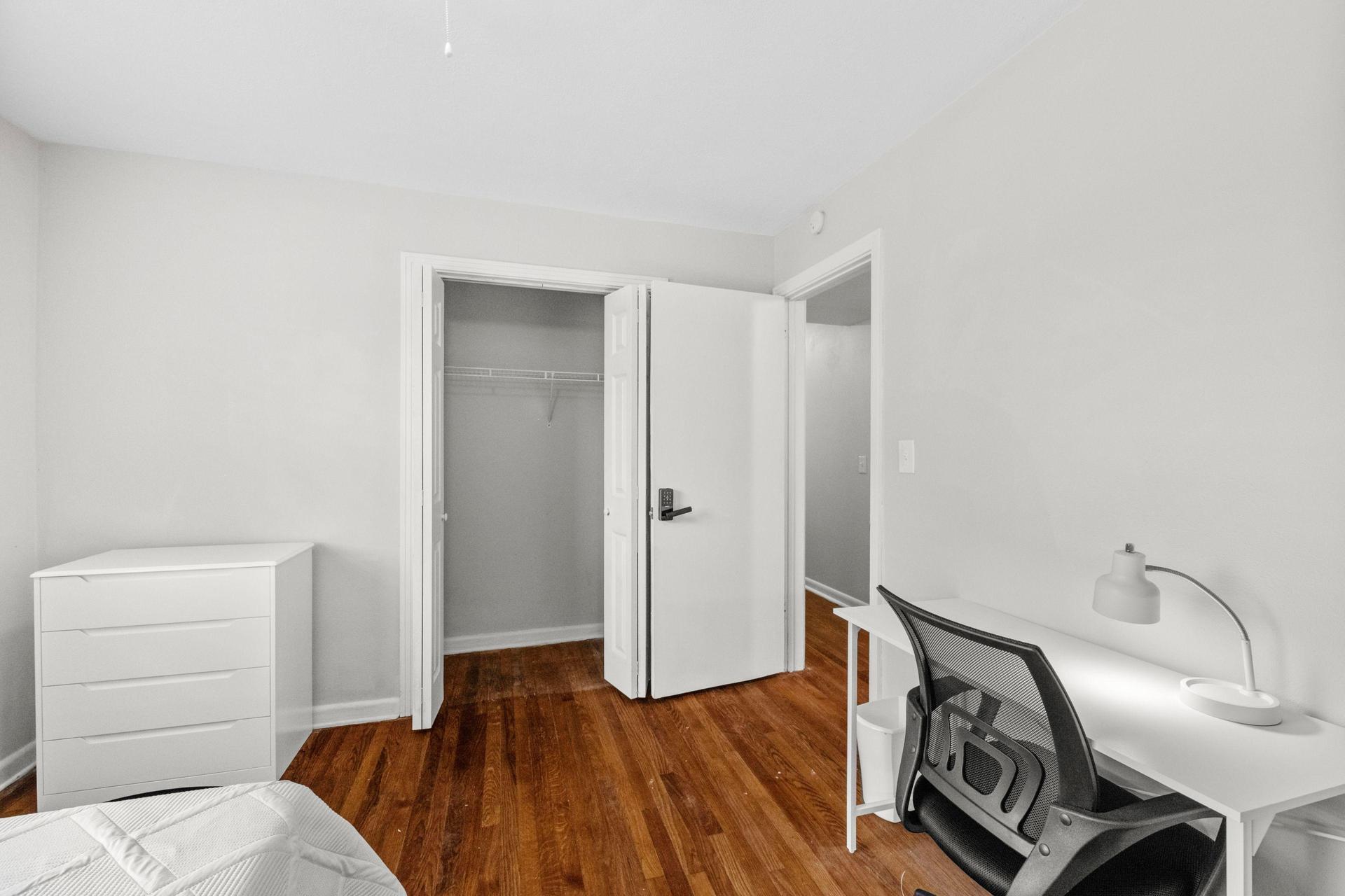 Good size closet and workstation