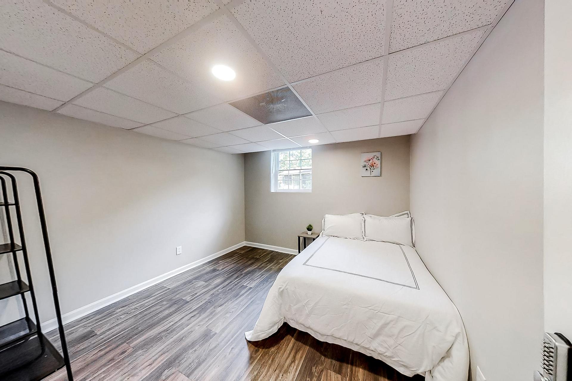 bedroom, detected: bed