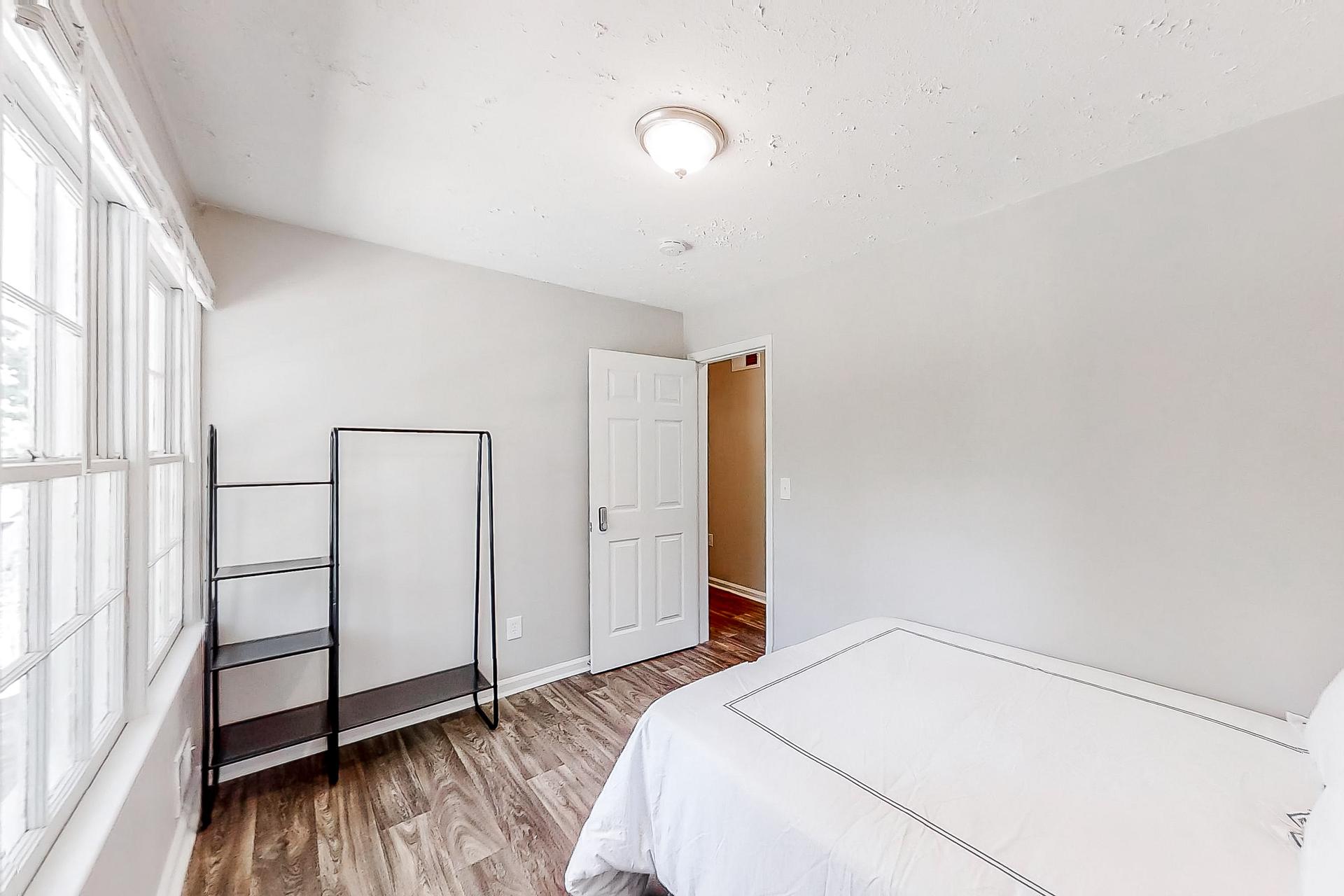 bedroom, detected: bed