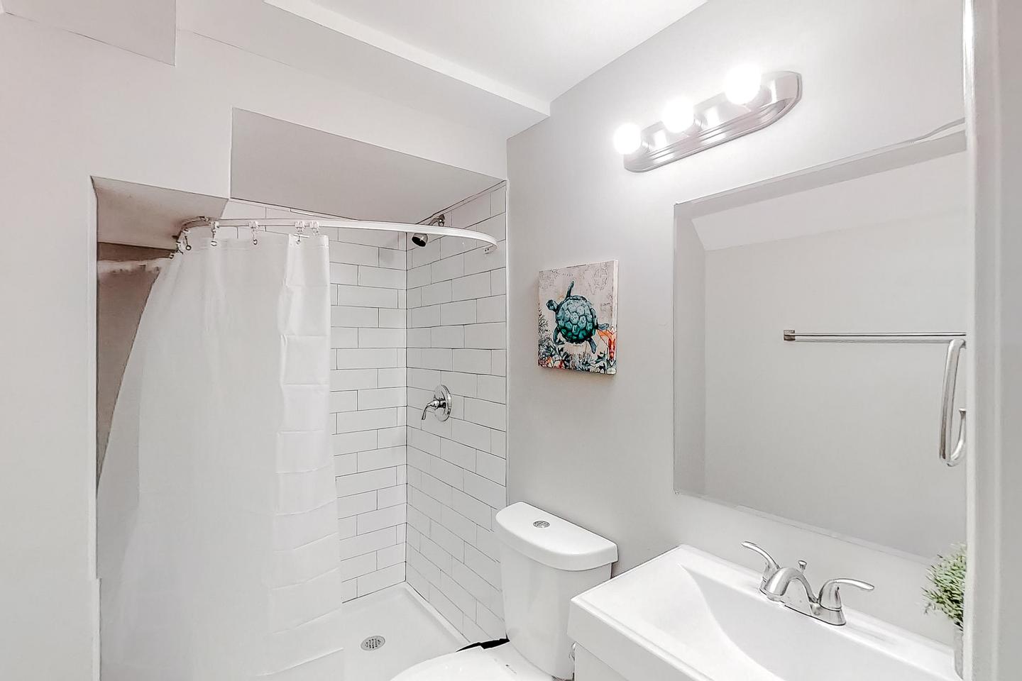 Bathroom(s)