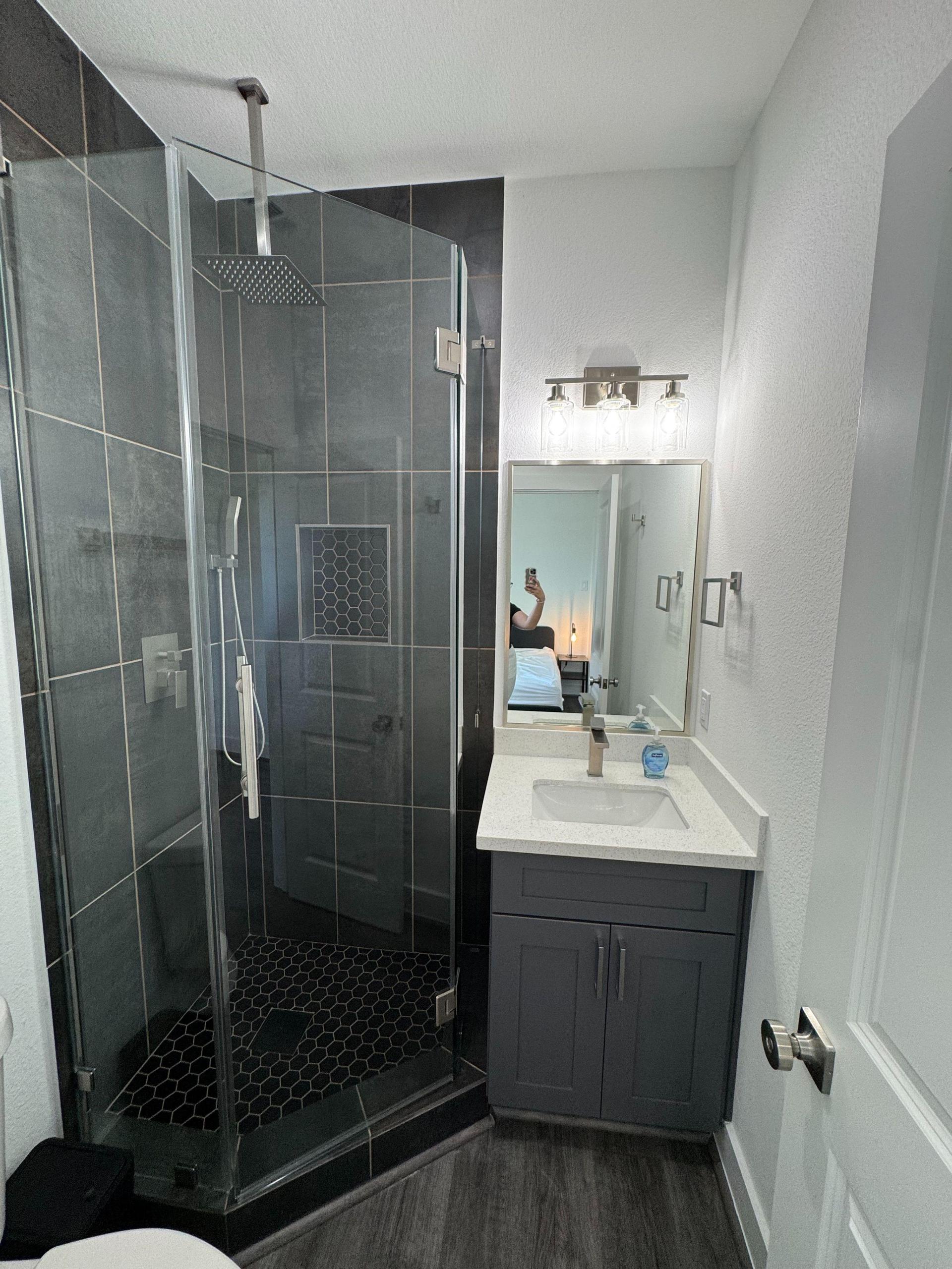 Standing Shower with Rainfall Shower Head and Wand