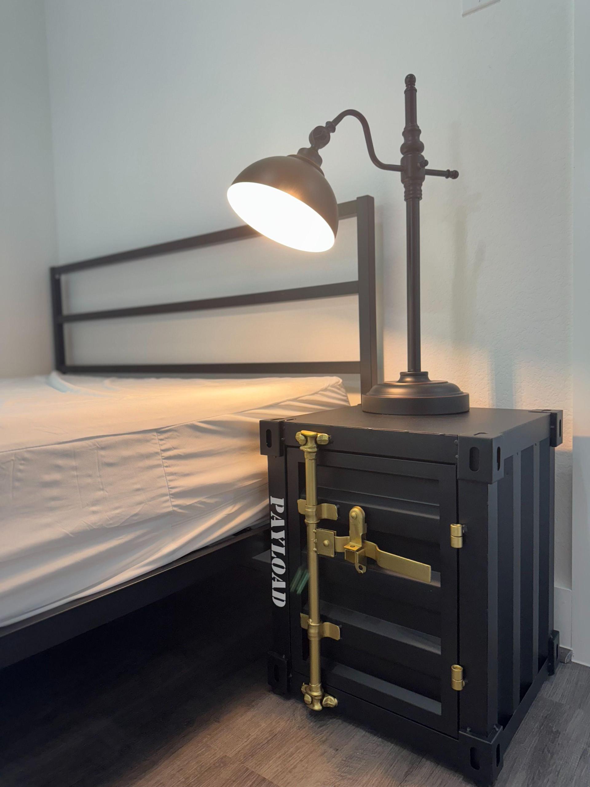 Industrial Style Adjustable Lamp