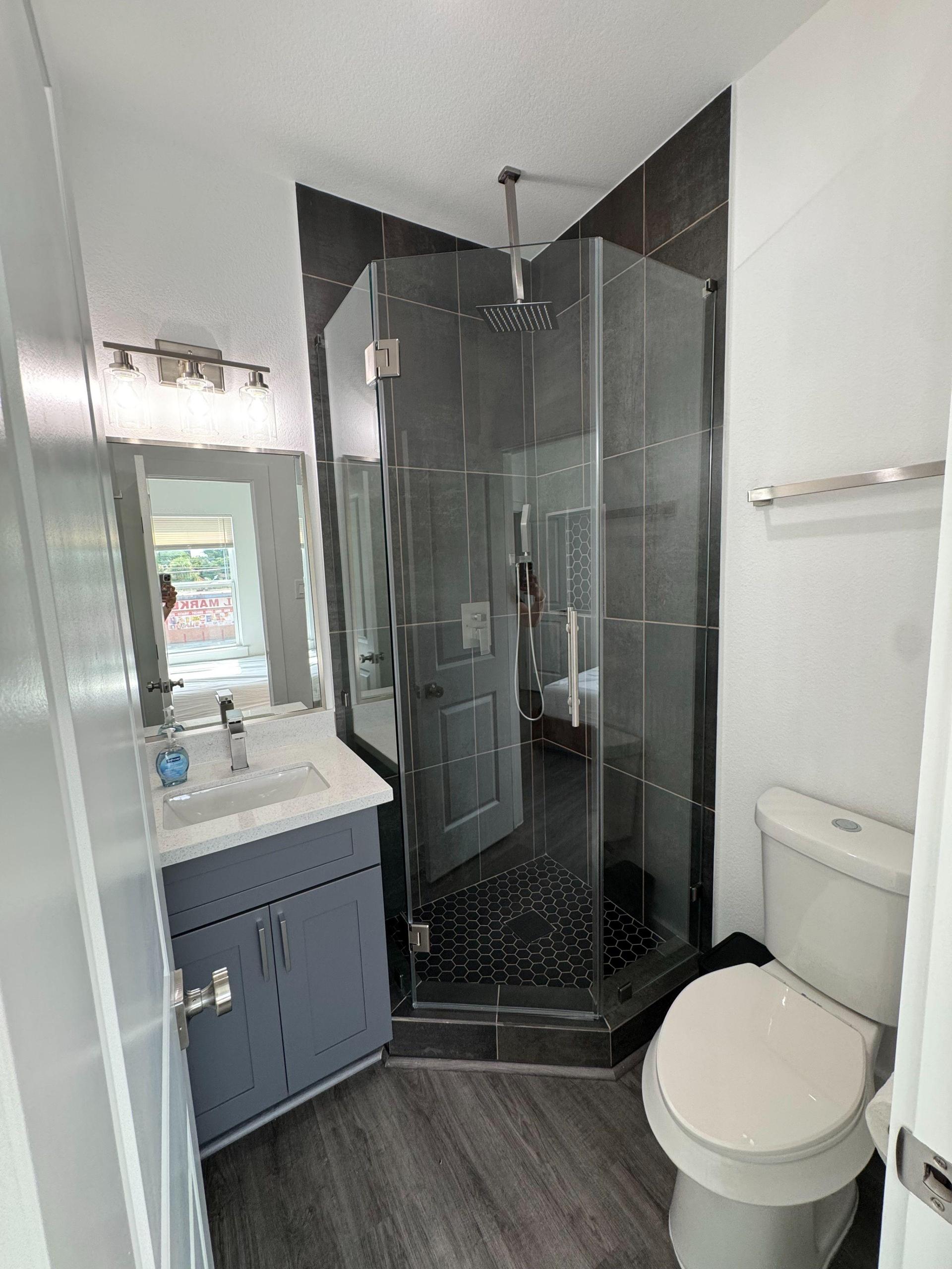 Standing Shower with Rainfall Shower Head and Wand