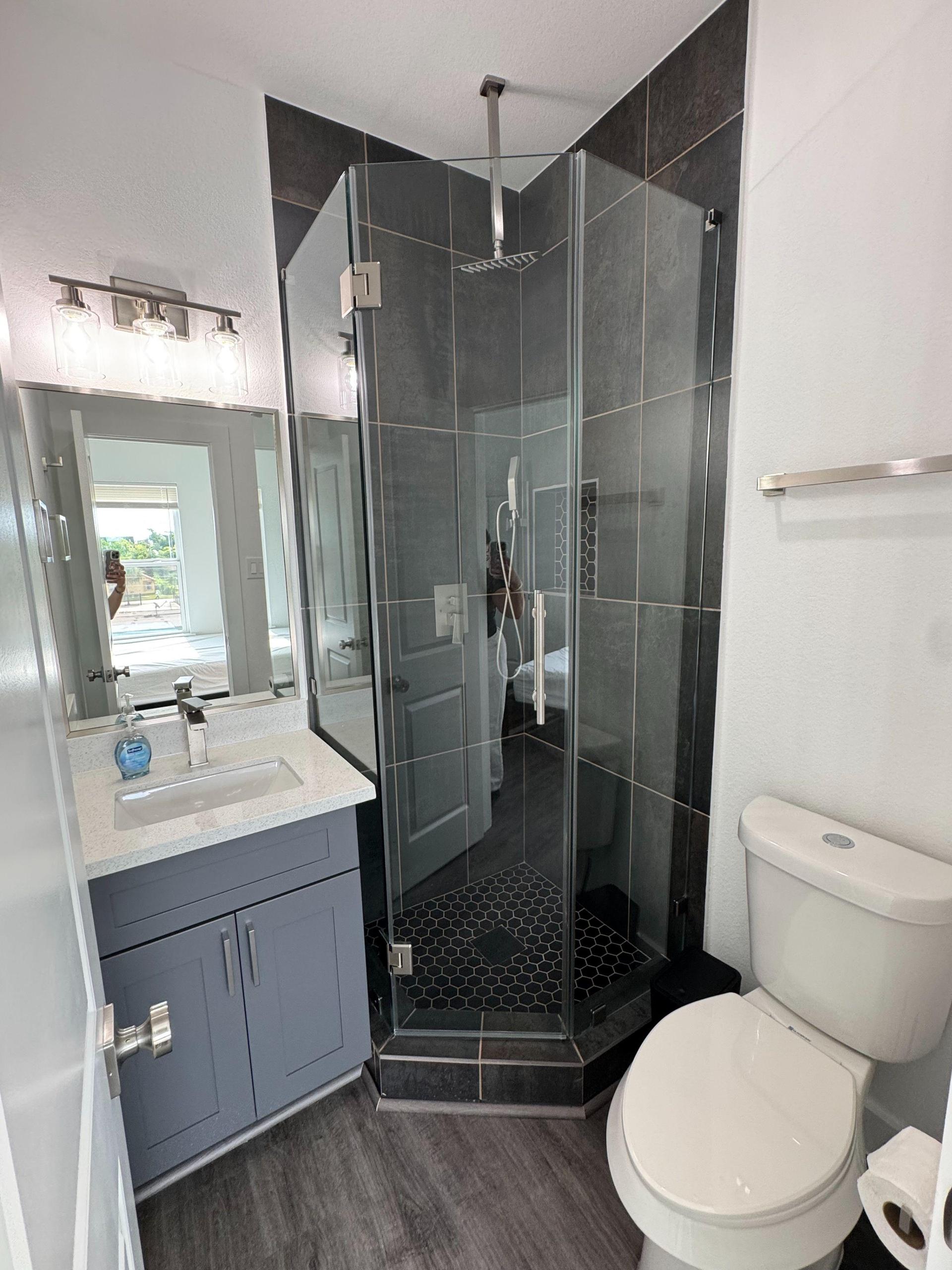 Standing Shower with Rainfall Shower Head and Wand