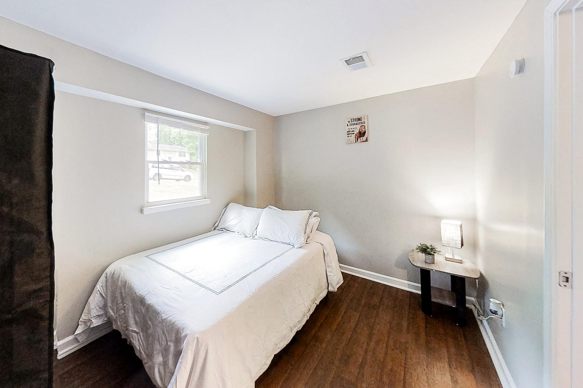bedroom, detected: bed