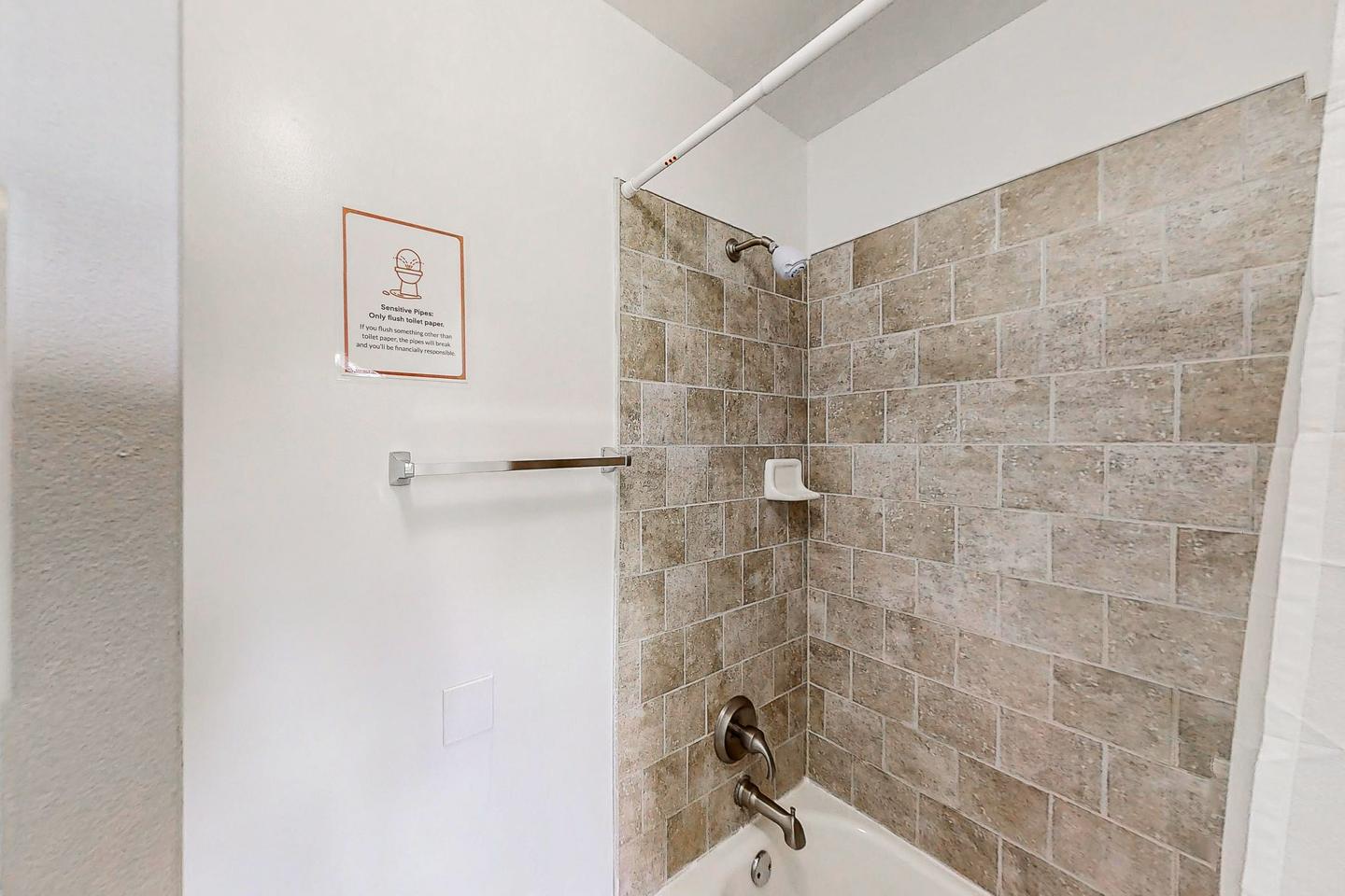 Bathroom(s)