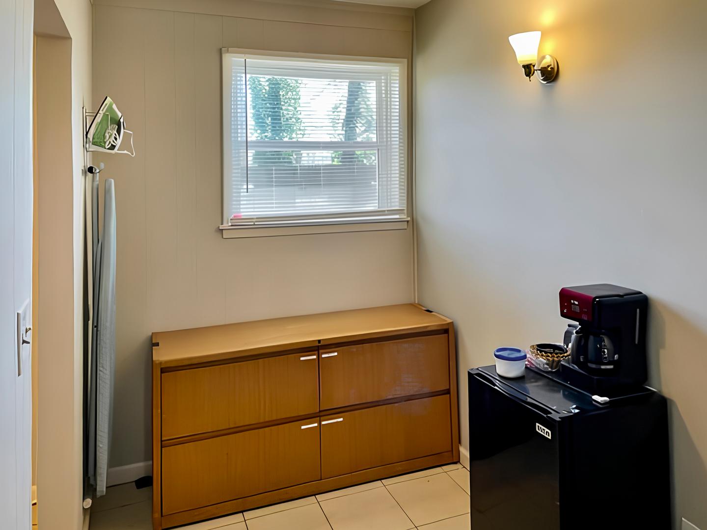 Common spaces including the kitchen