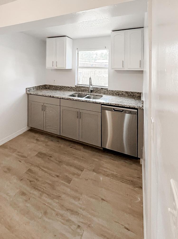 Common spaces including the kitchen