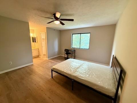 Large Bedroom with Full private bathroom & Walkin closet