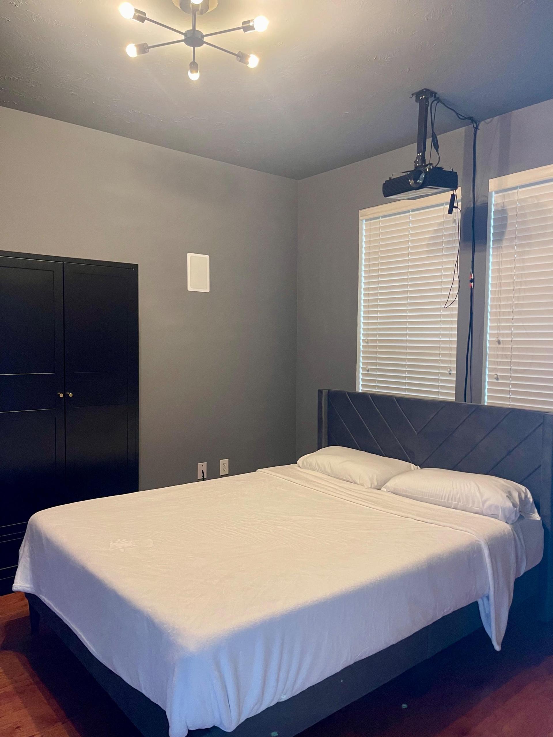 Queen size bed