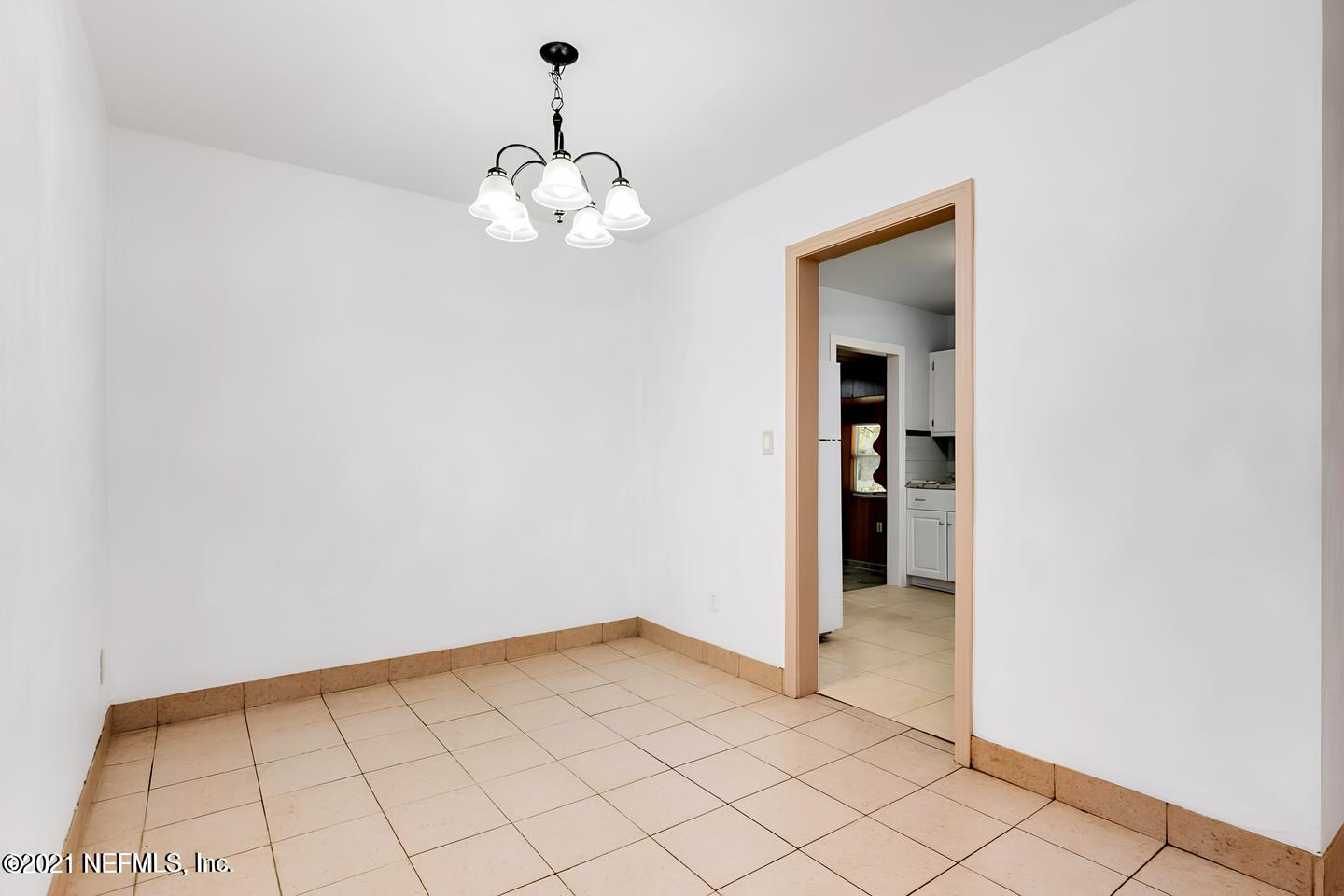 Common spaces including the kitchen