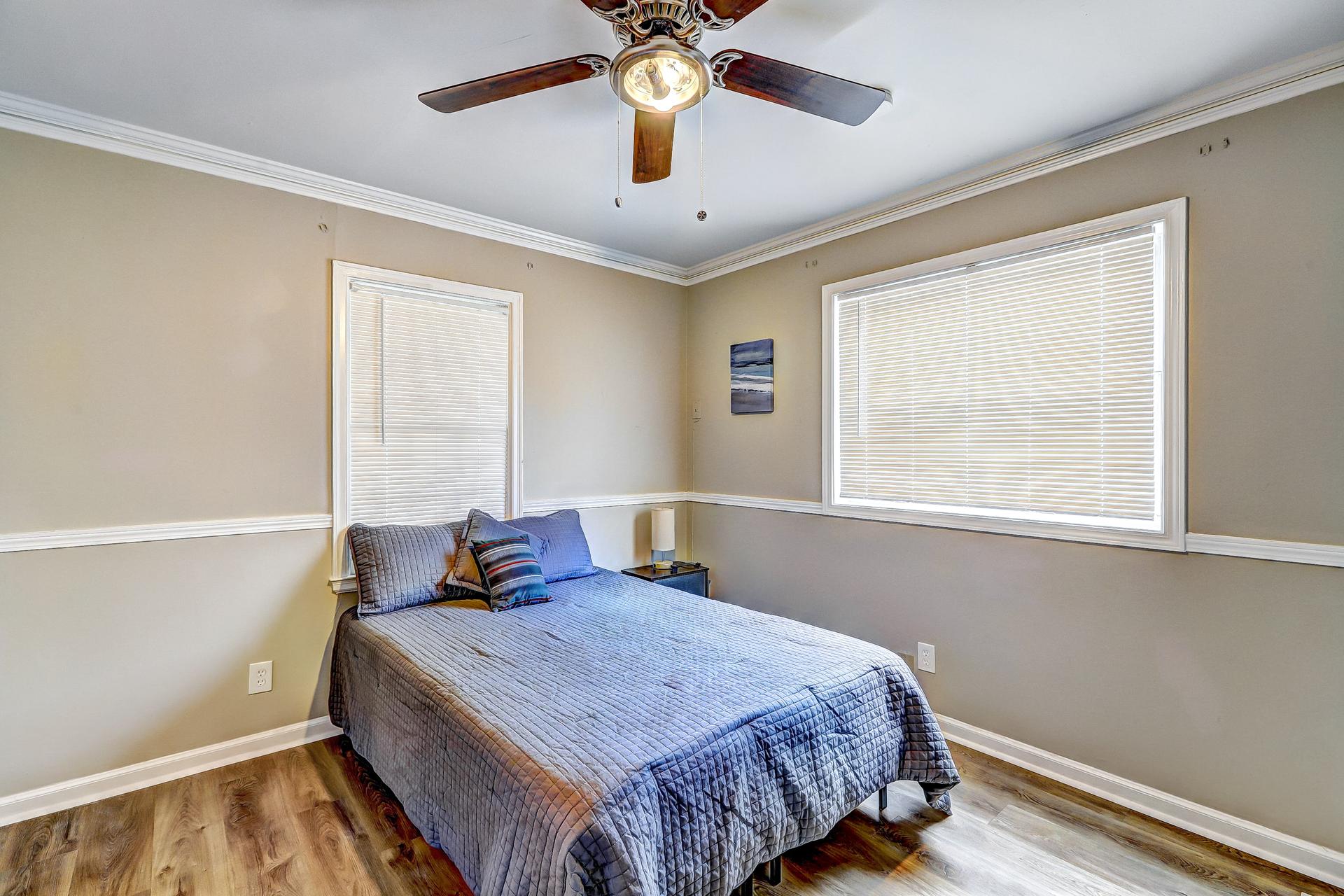 bedroom, detected: ceiling fan, window blind, bed