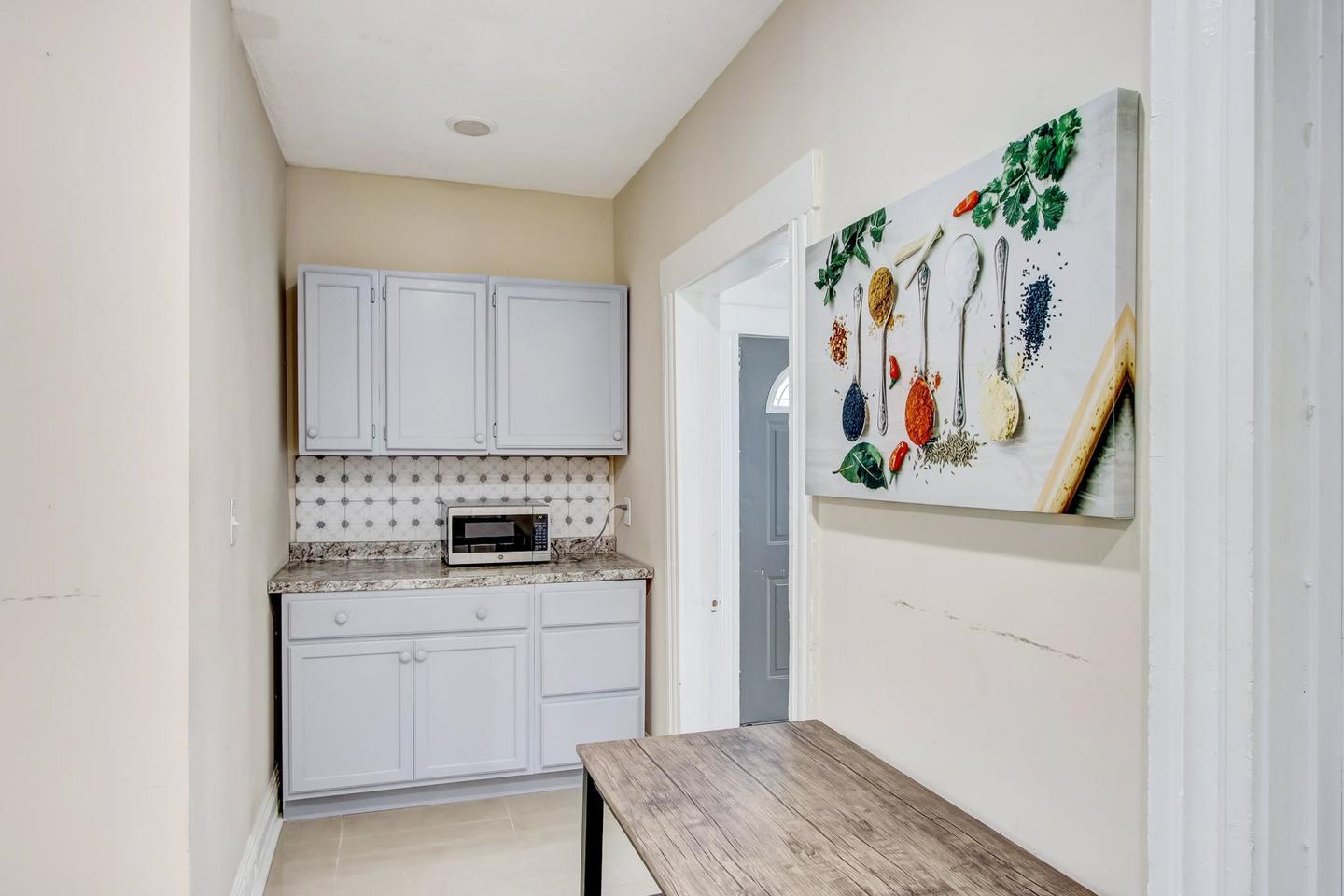 Common spaces including the kitchen