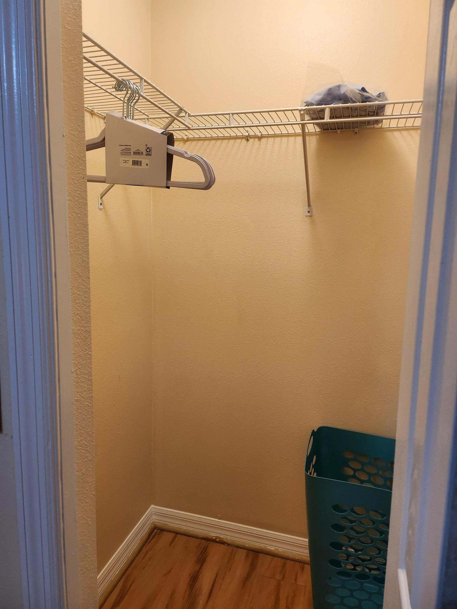 walk in closet