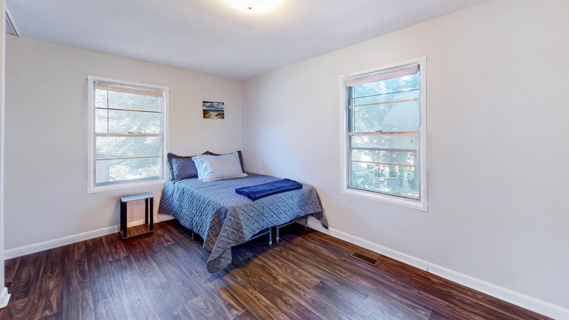 bedroom, detected: window blind