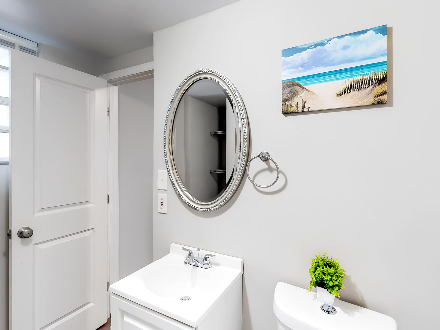 Bathroom(s)