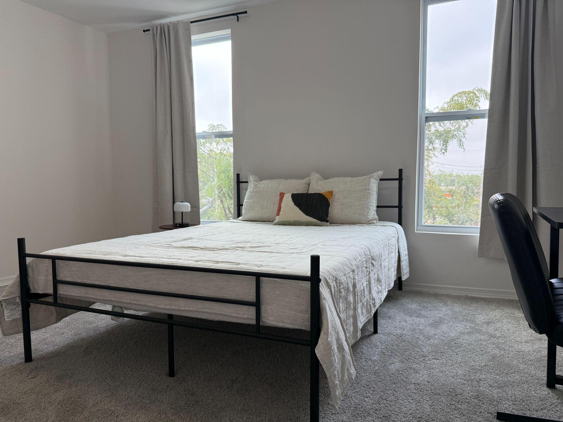 Bedroom 4 🛏️ – Bright and airy for a peaceful stay