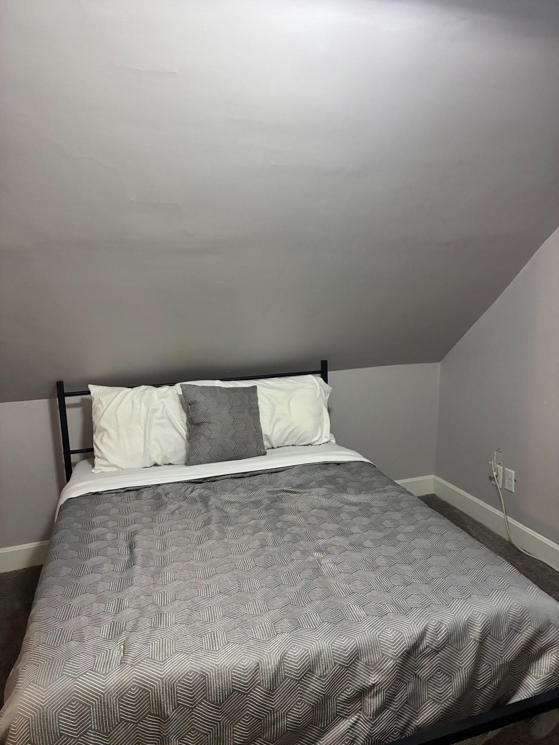bedroom room 5
