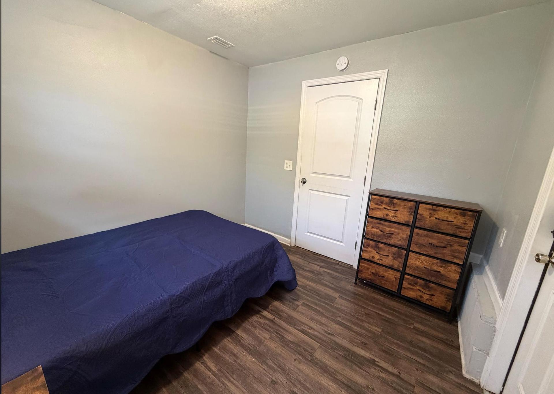 Disclaimer: This photo has been virtually staged. Not all furnishings seen will be included. Please refer to virtual tour.