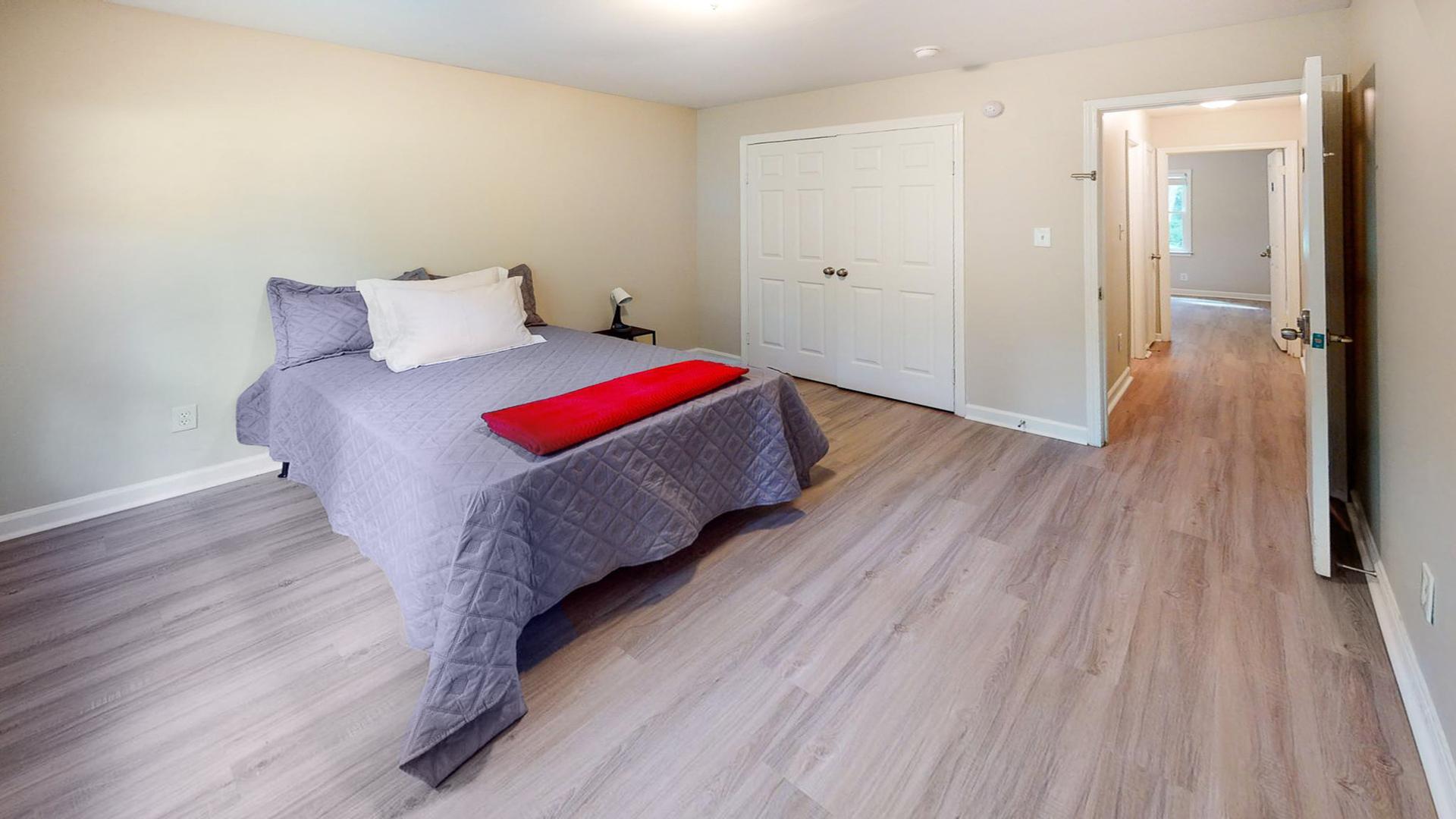 bedroom, detected: bed