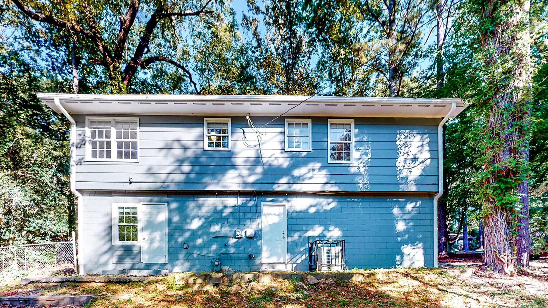 Backyard/Outdoors