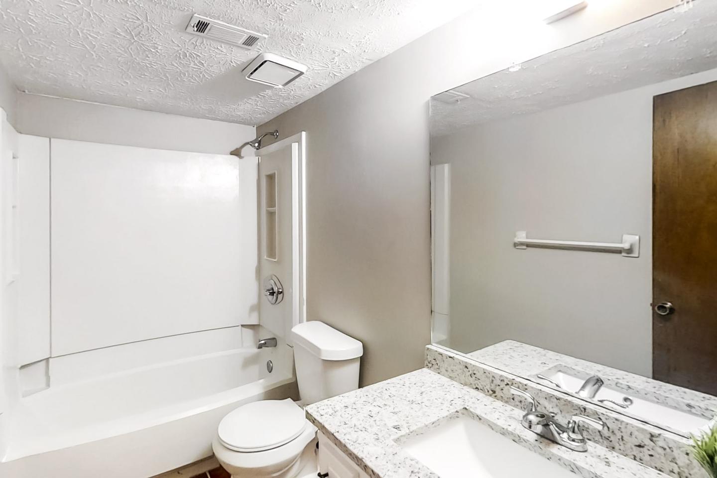 Bathroom(s)