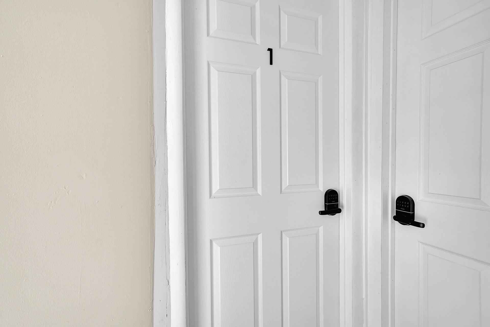 Door 1