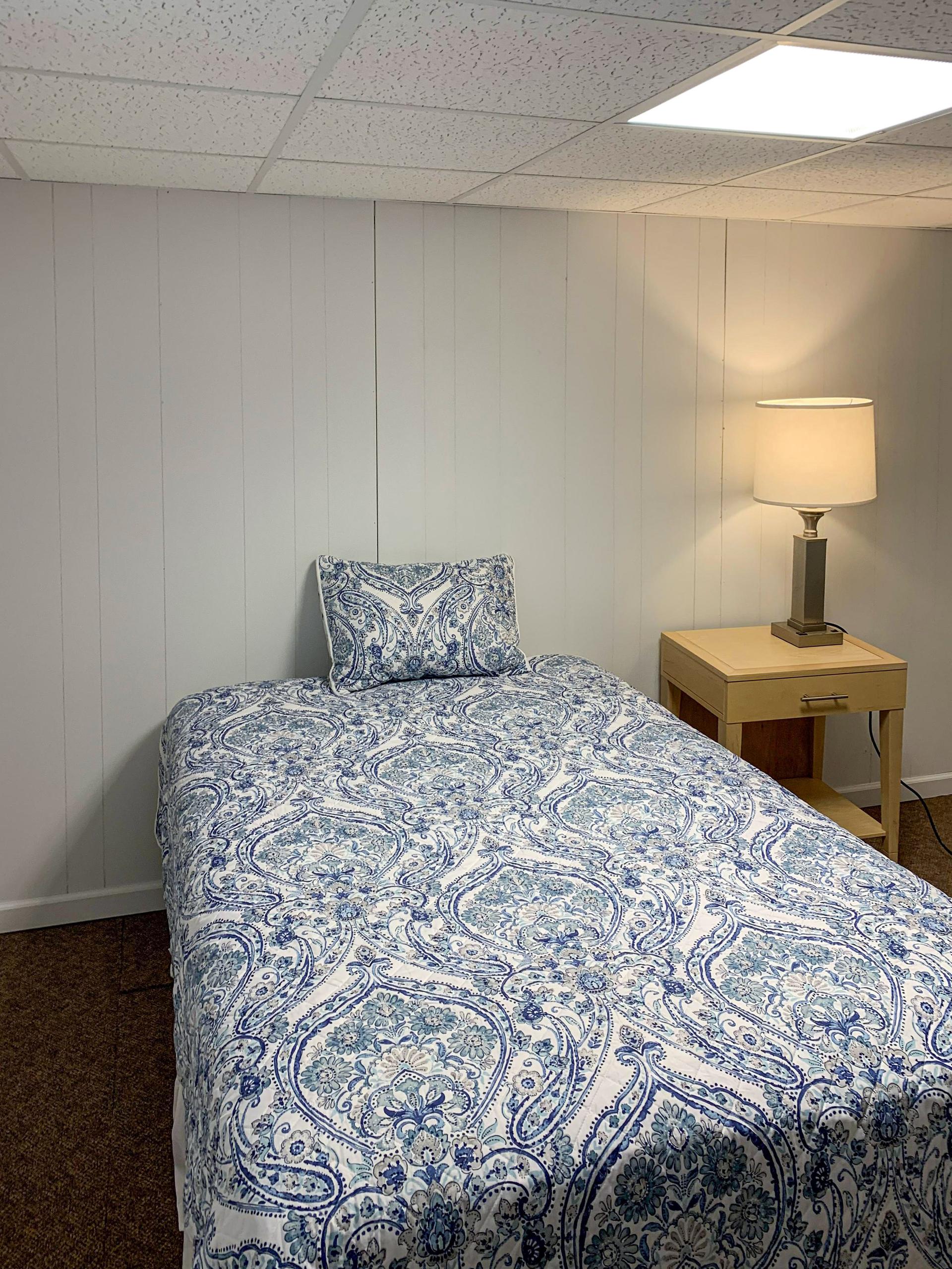 bedroom, detected: bed