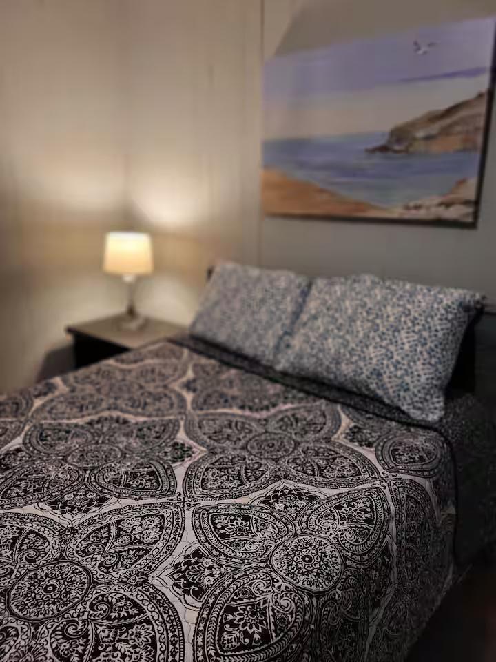 Full Bed