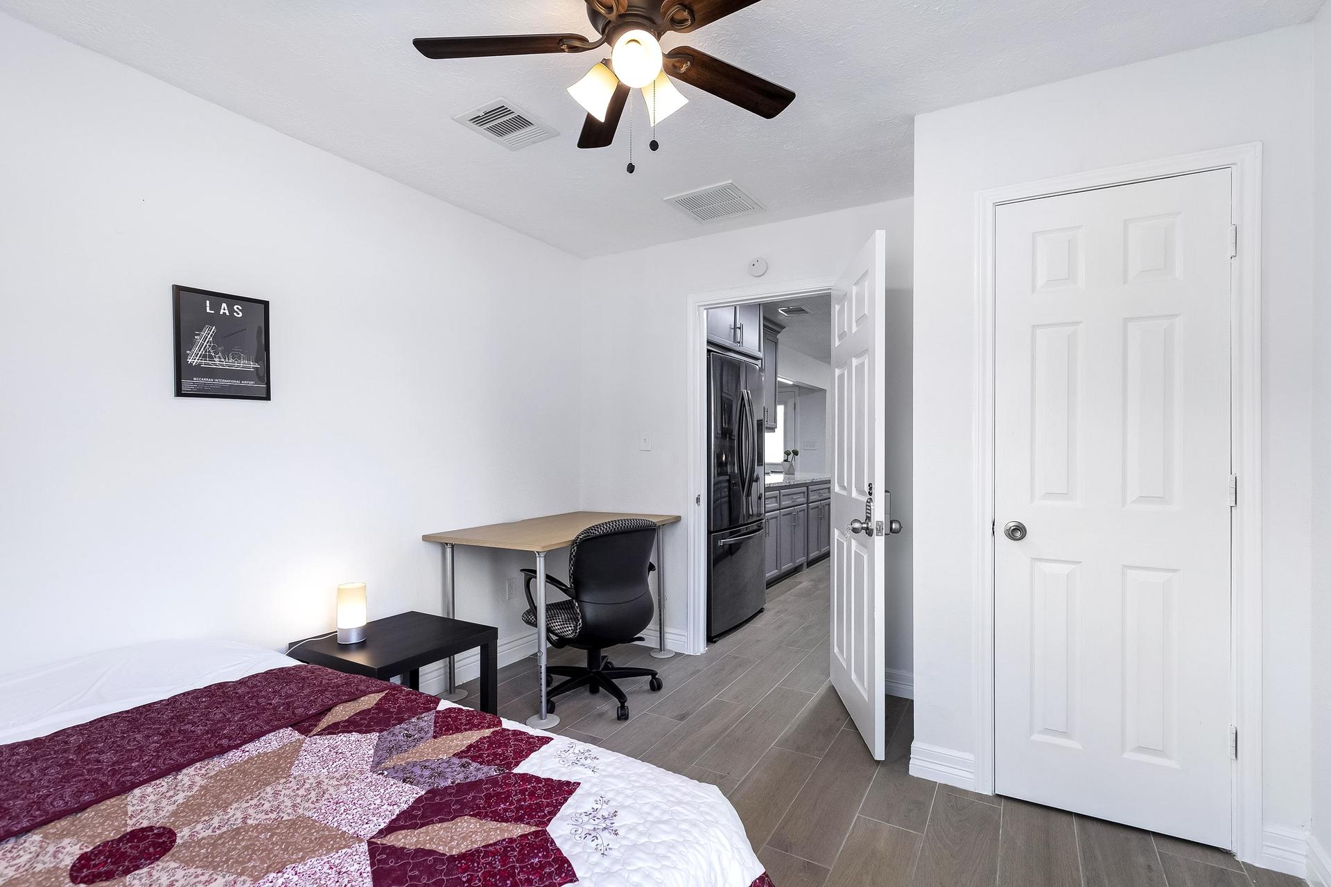 bedroom, detected: ceiling fan, window blind, bed
