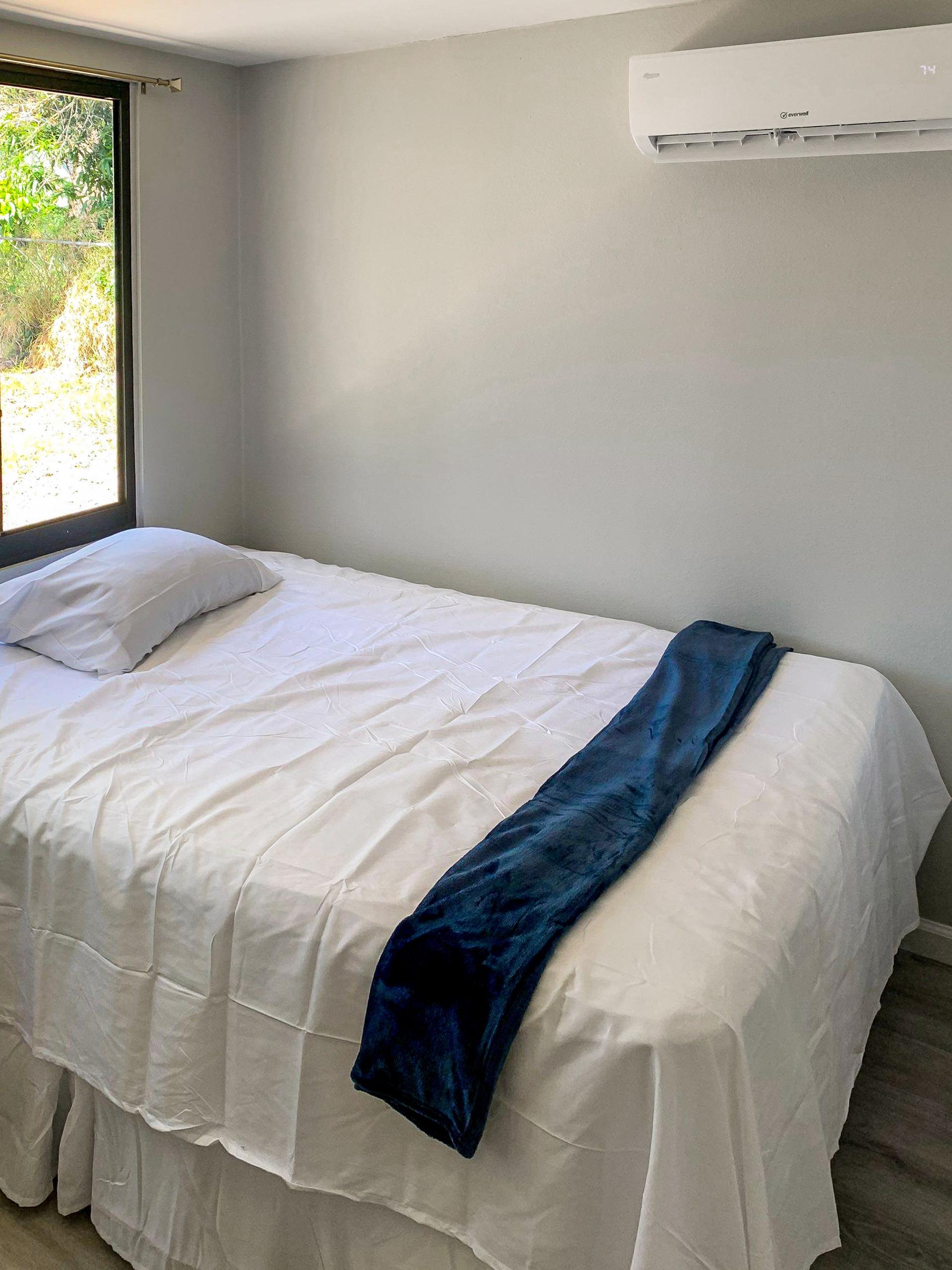 bedroom, detected: bed