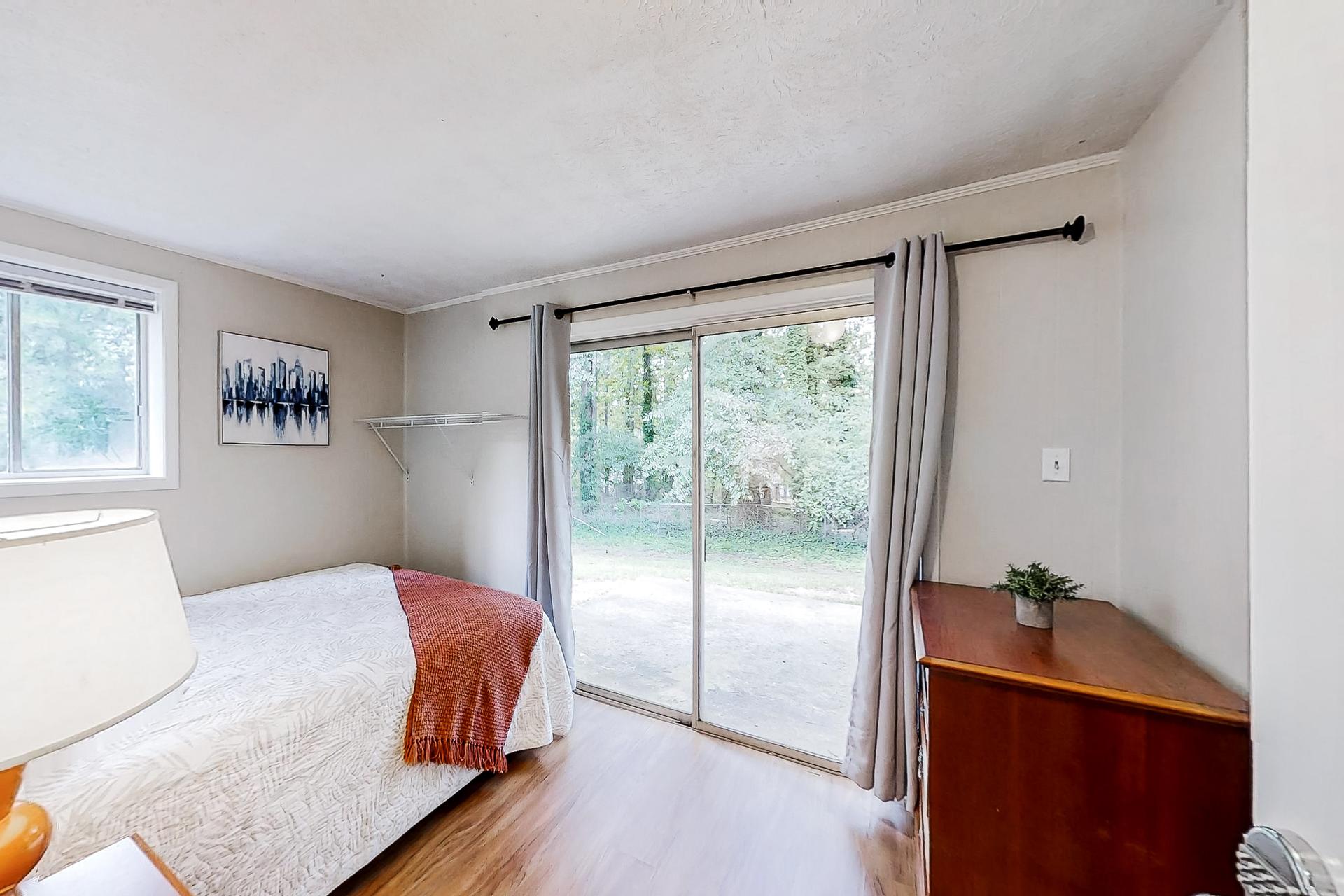 bedroom, detected: bed