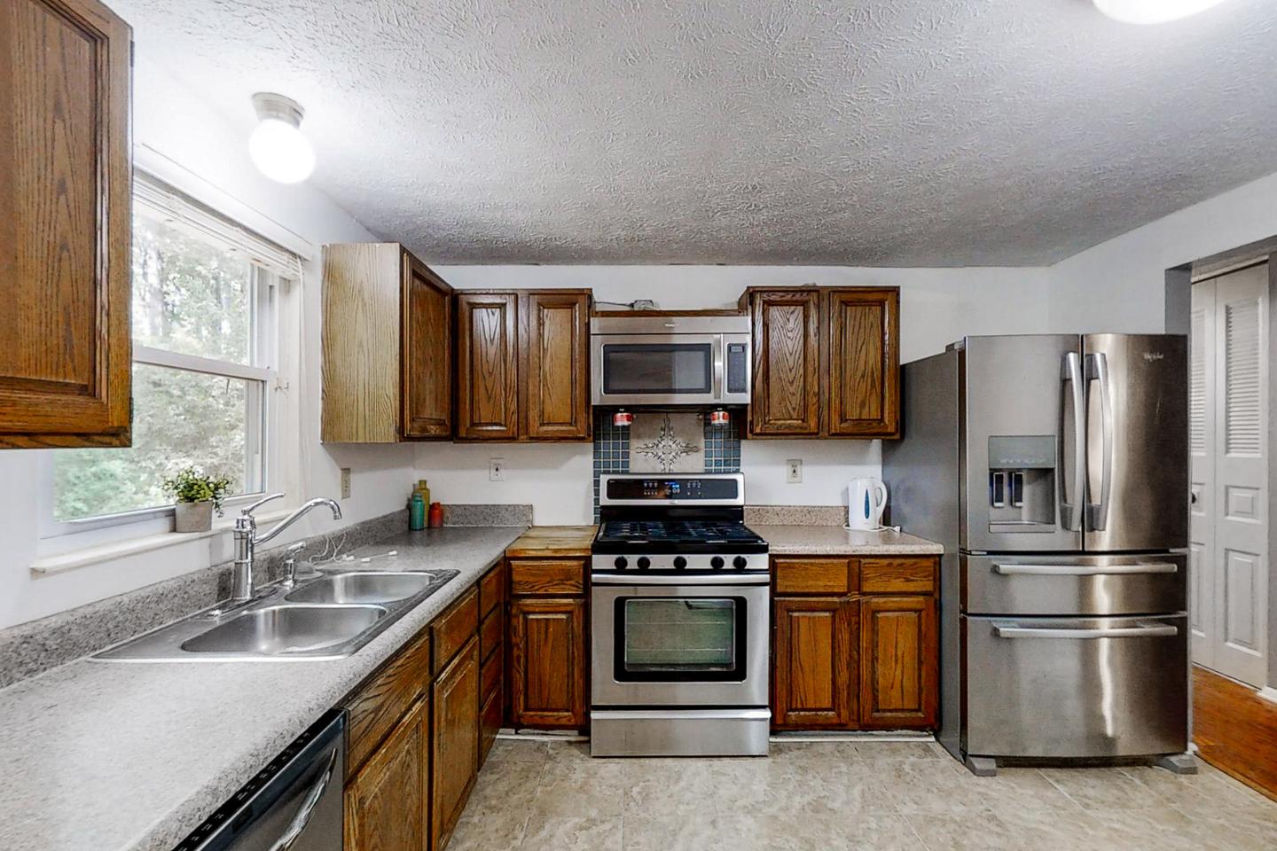 Common spaces including the kitchen