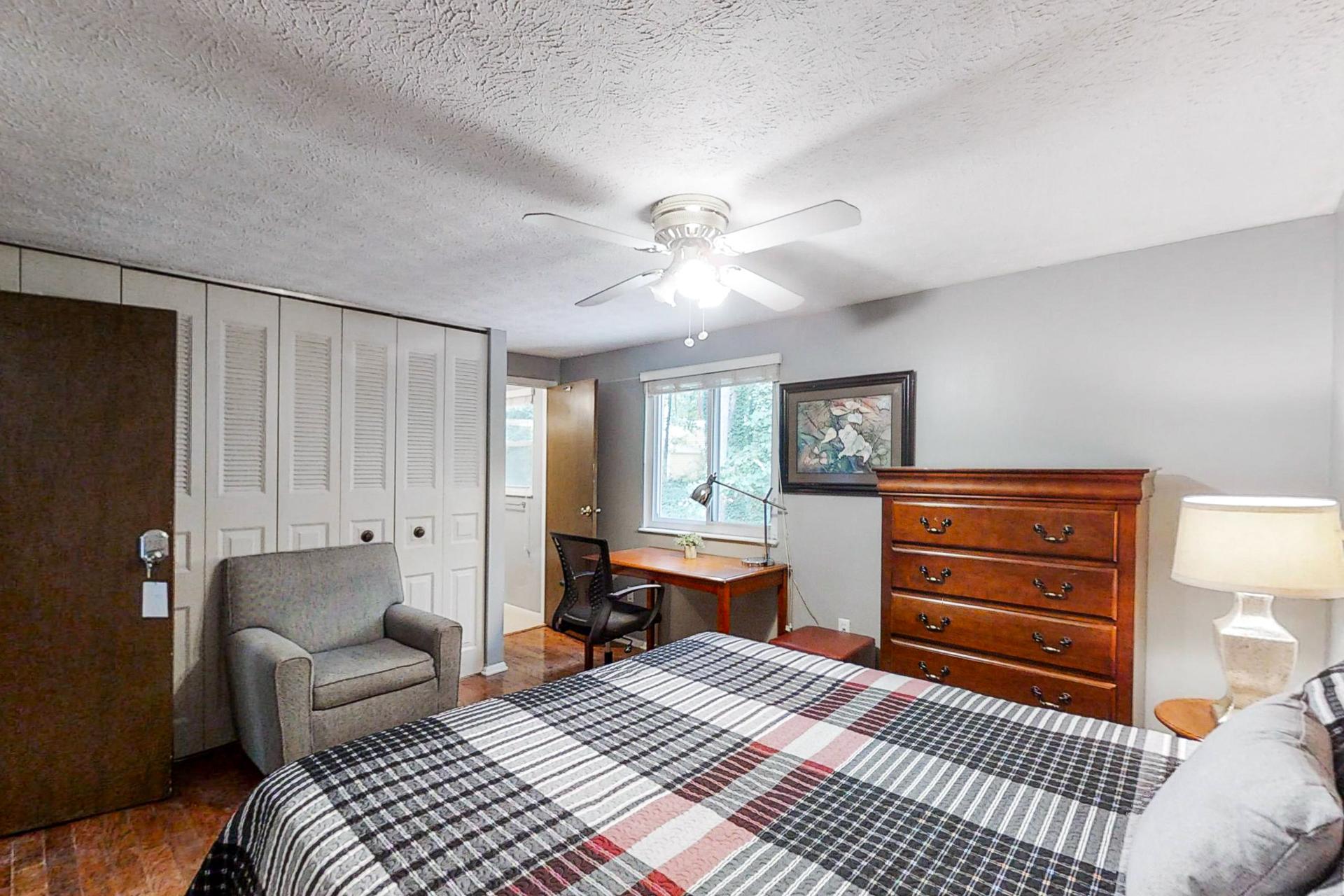 bedroom, detected: bed, ceiling fan