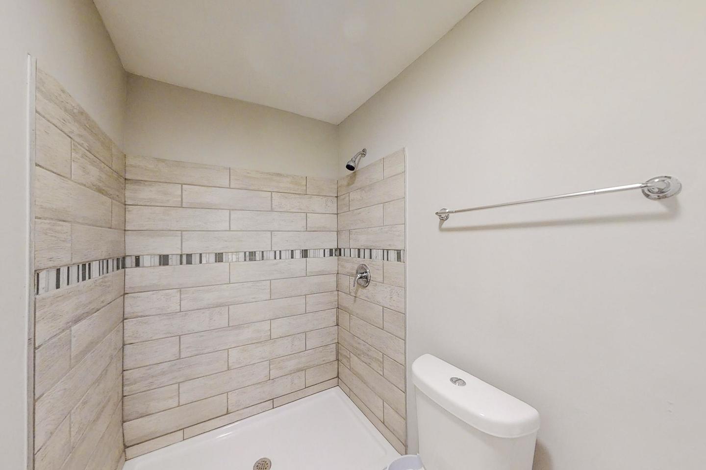 Bathroom(s)