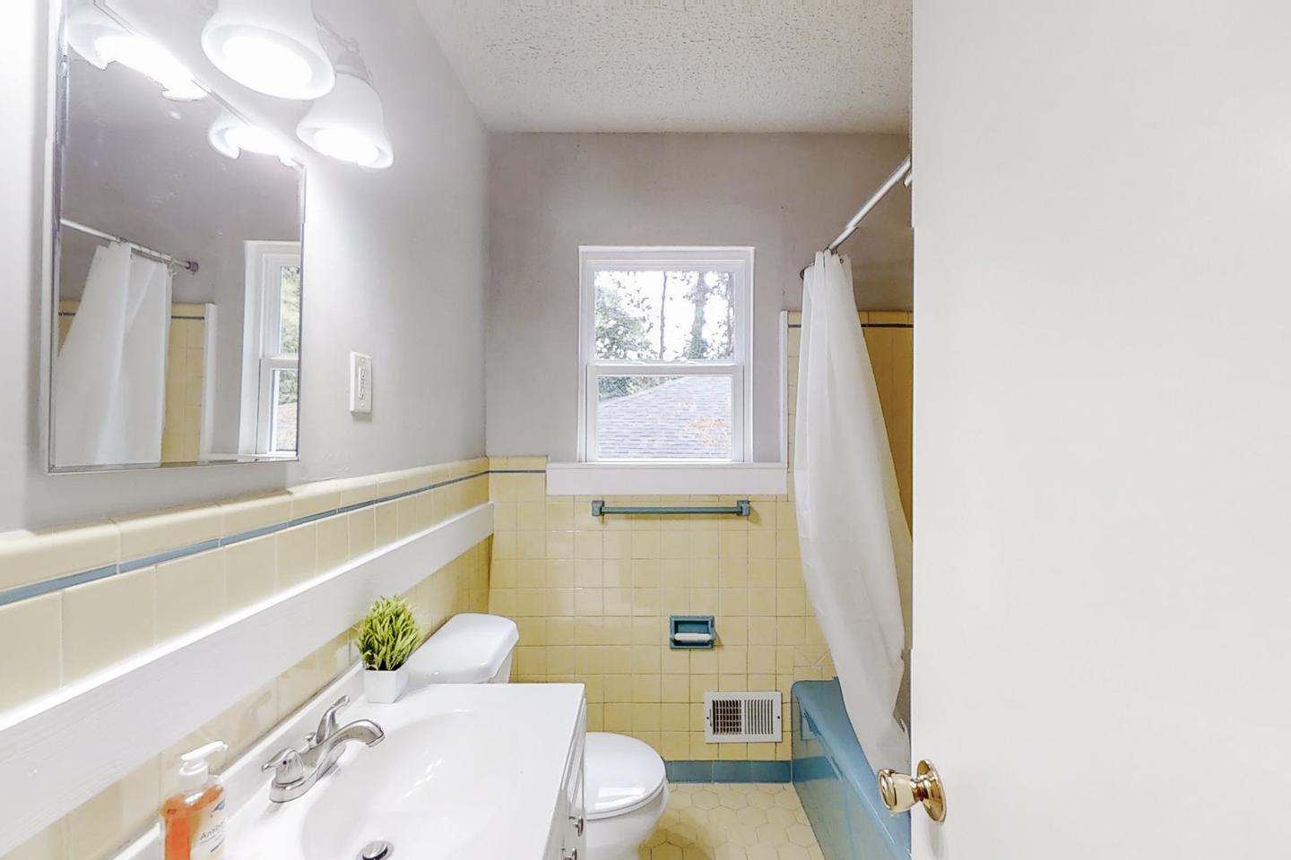 Bathroom 2