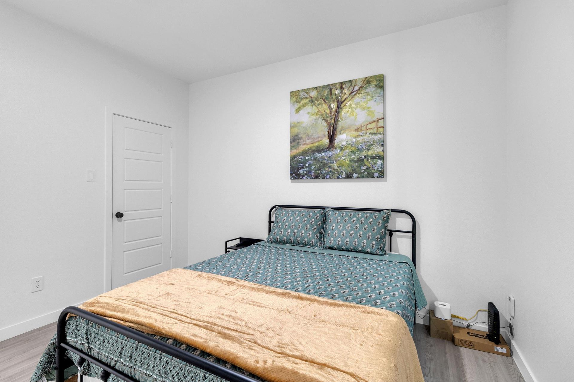 Comfy Queen Bed and Closet
