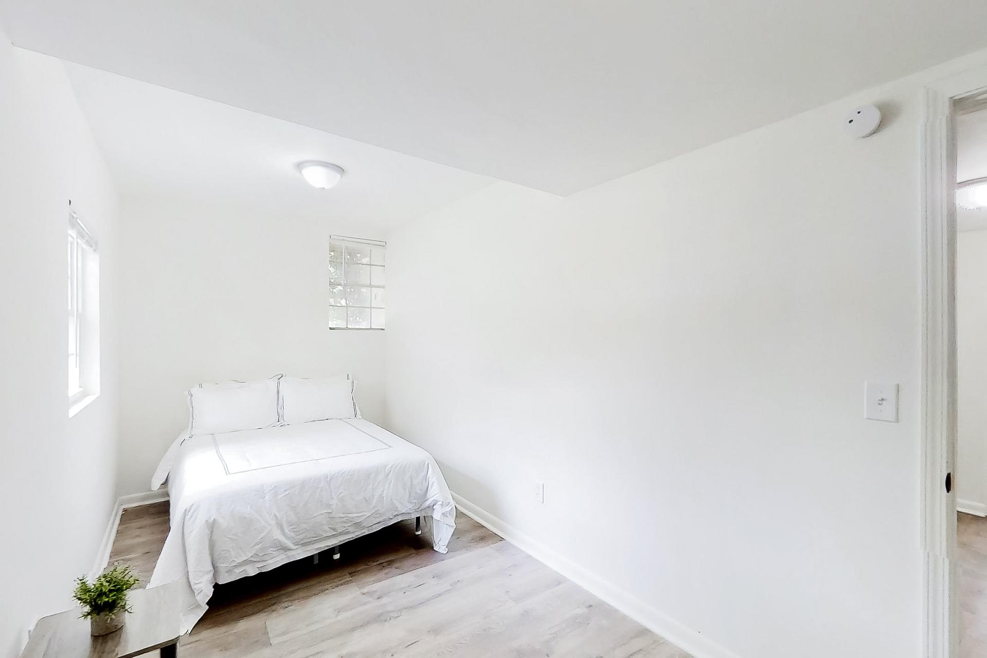 bedroom, detected: bed
