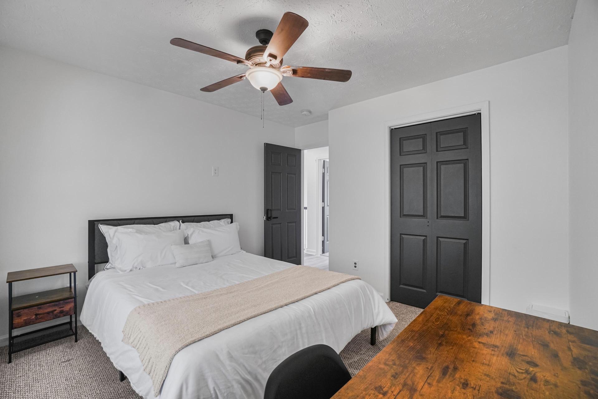 PadMates must bring their own bed linens.