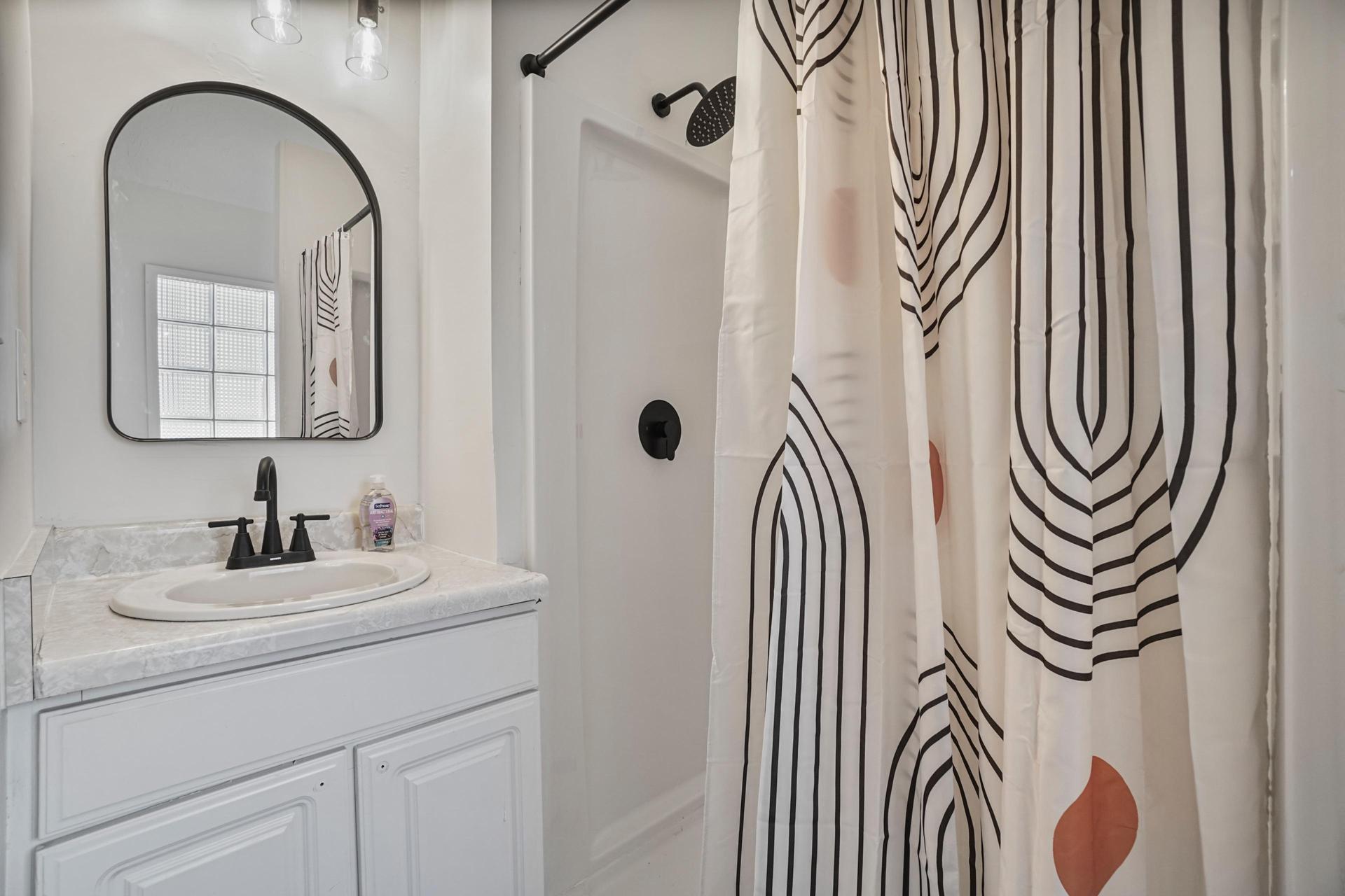 PadMates must bring their own bed linens.