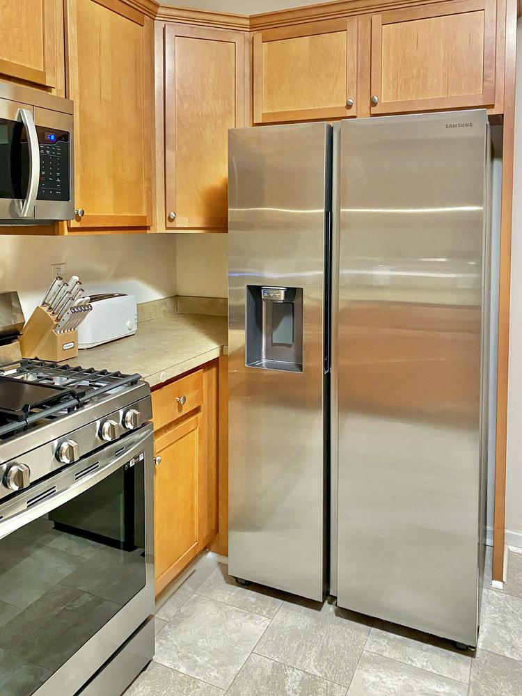 Common spaces including the kitchen