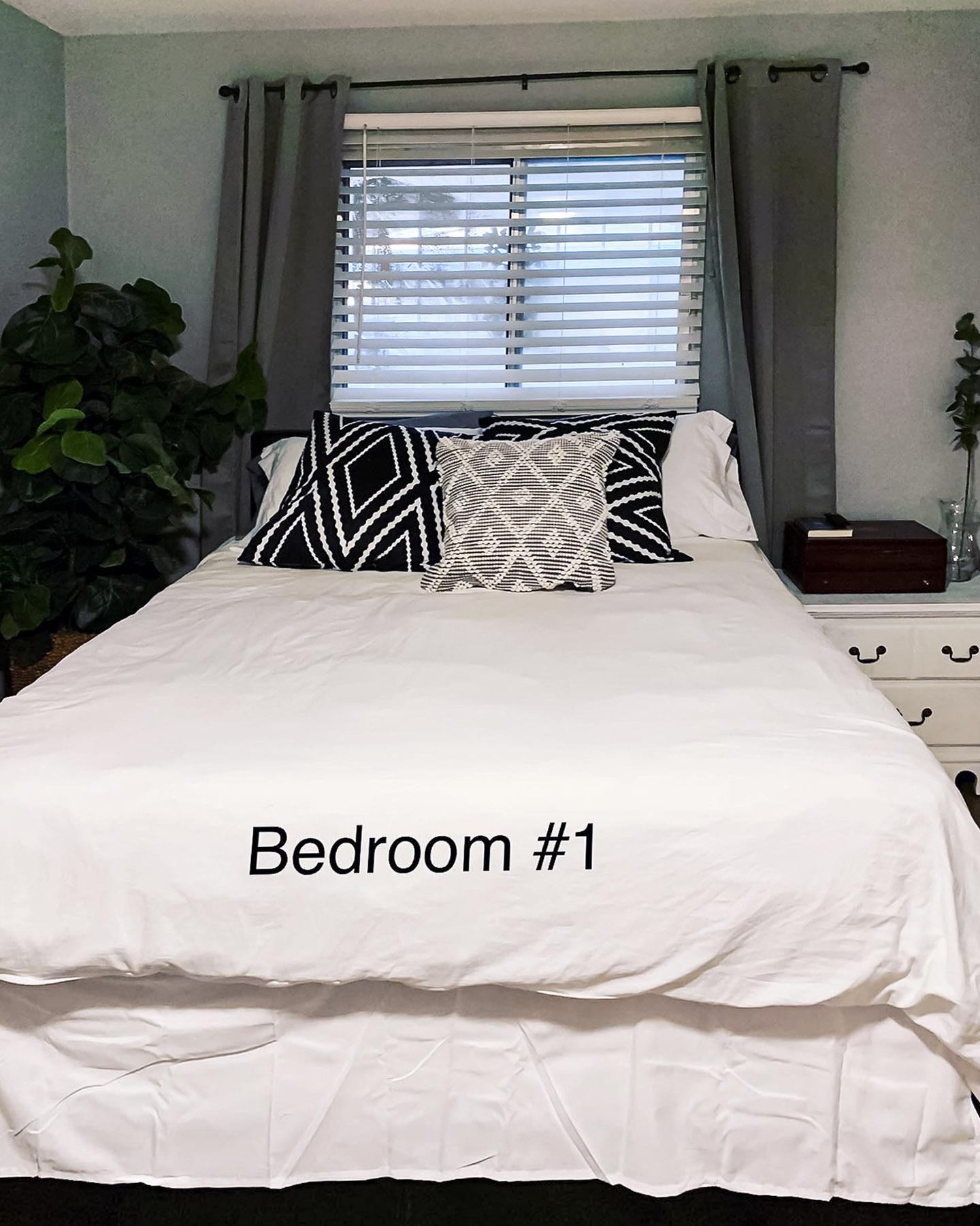 bedroom, detected: window blind, bed