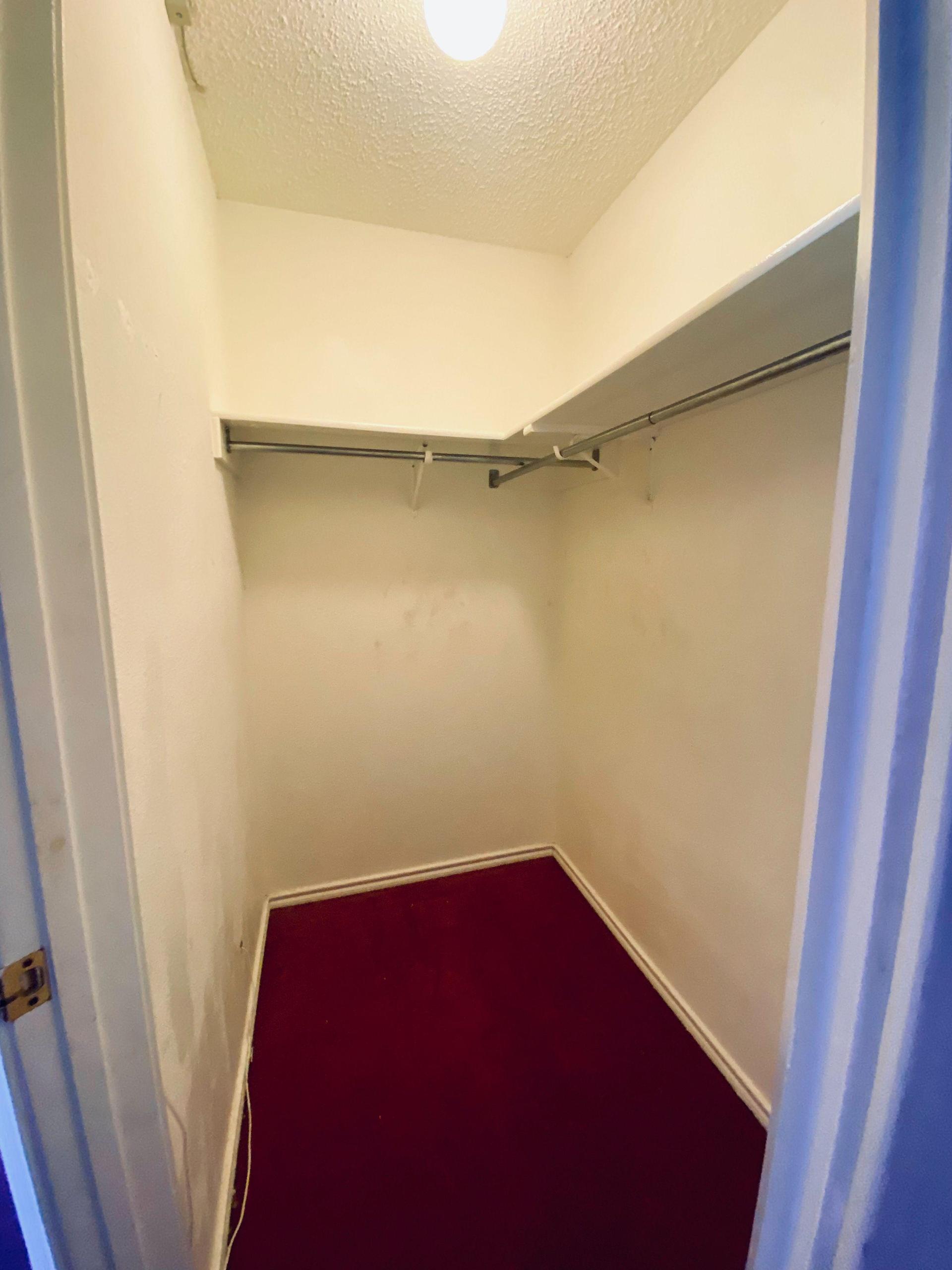 Bedroom 3 Walk-in Closet